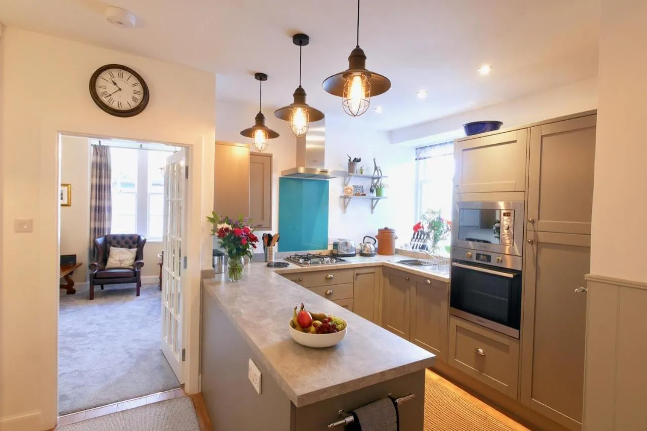 Kitchen or kitchenette in Providence Cottage