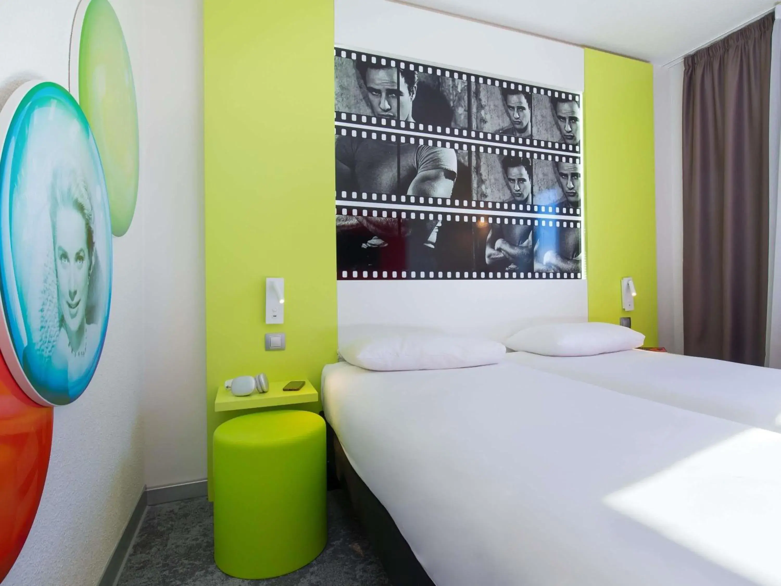 Bedroom, Bed in ibis Styles Cannes Le Cannet Bedroom, Bed in ibis Styles Cannes Le Cannet