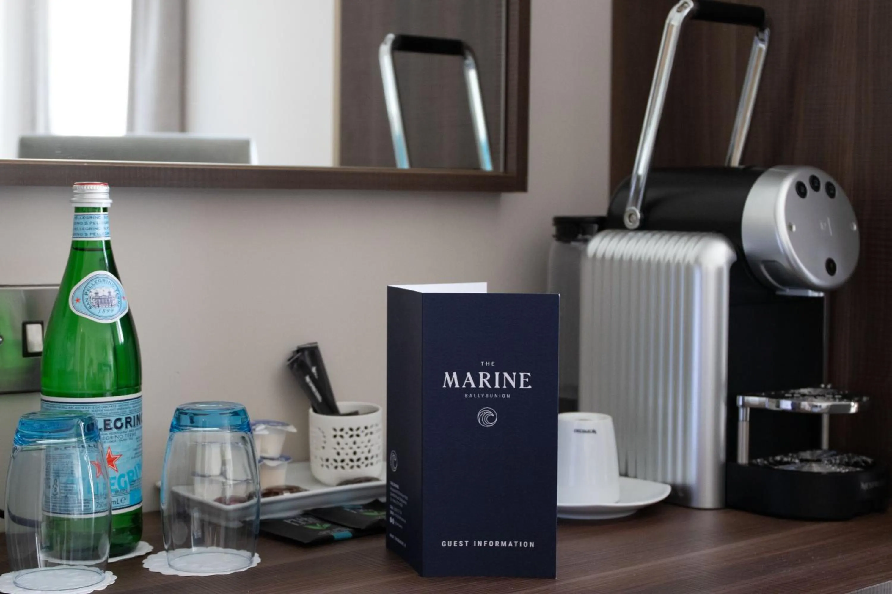 Coffee/tea facilities in Rooms at The Marine