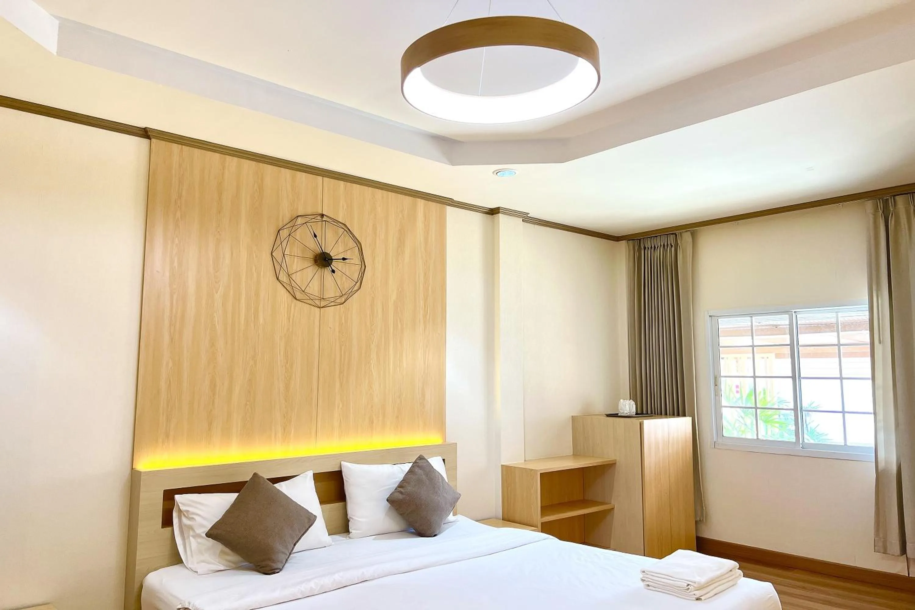 Photo of the whole room, Bed in BB house & resort