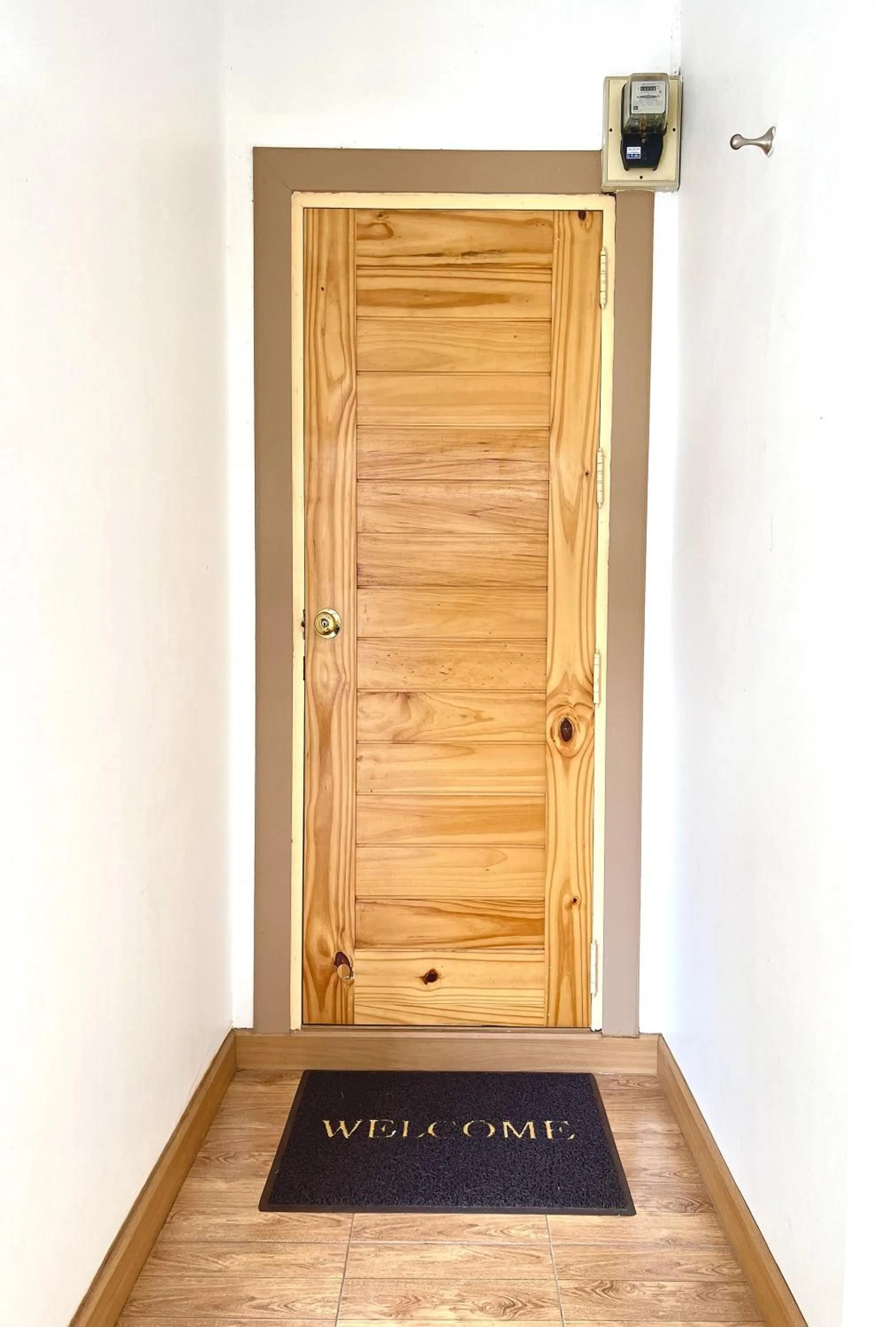 Facade/entrance in BB house & resort