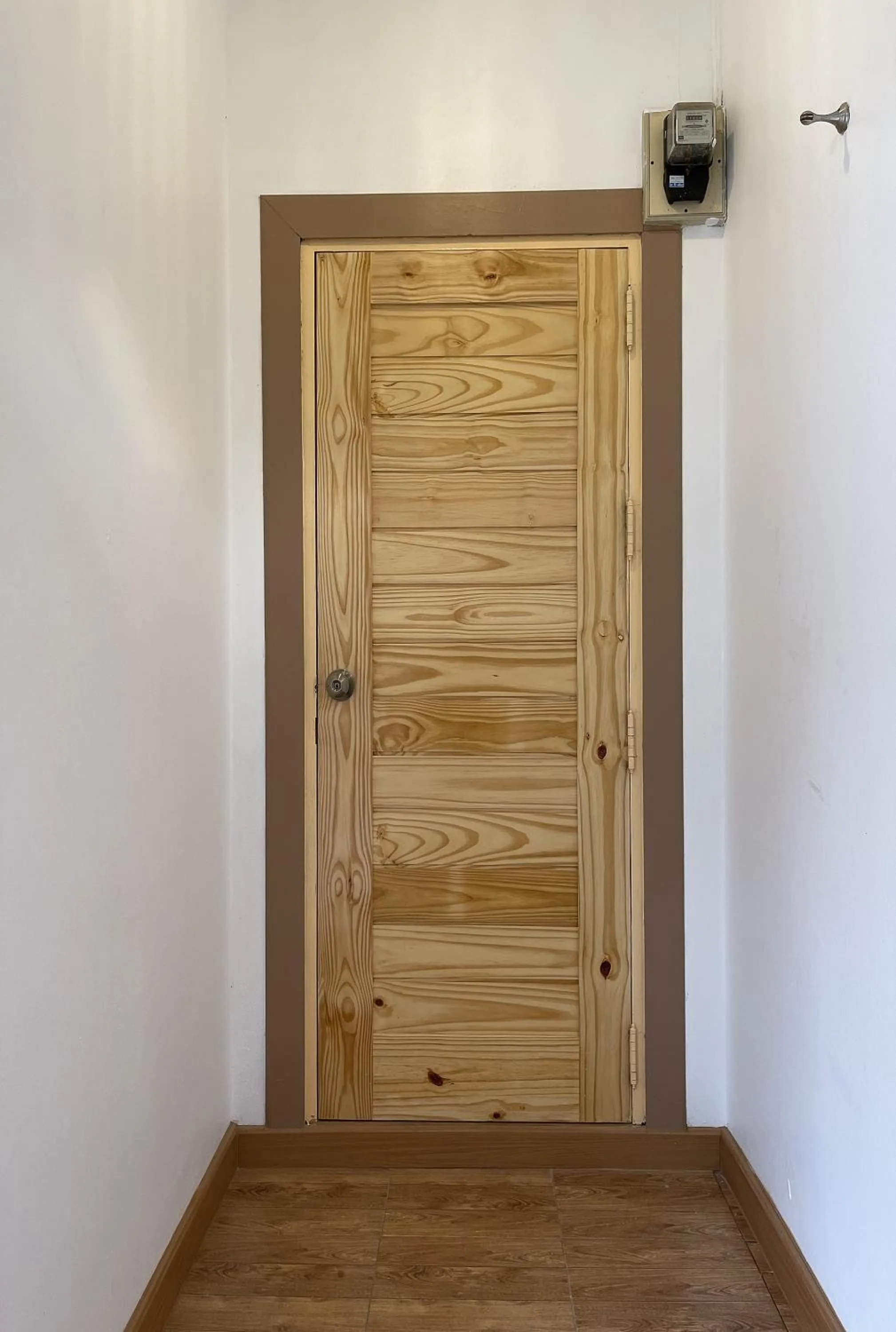 Facade/entrance in BB house & resort