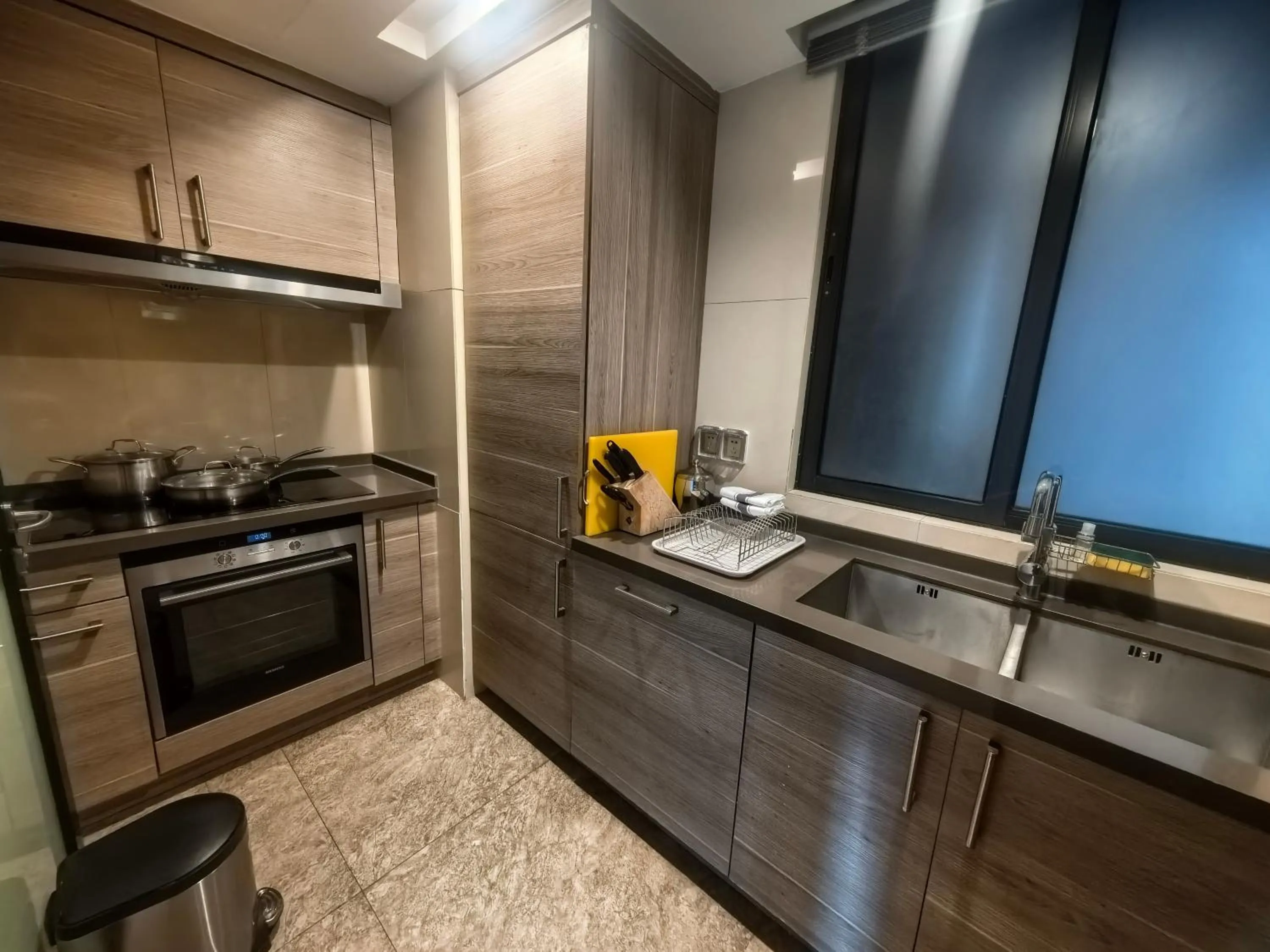Kitchen or kitchenette in Ascott IFC Guangzhou - Free Shuttle Bus For Canton Fair