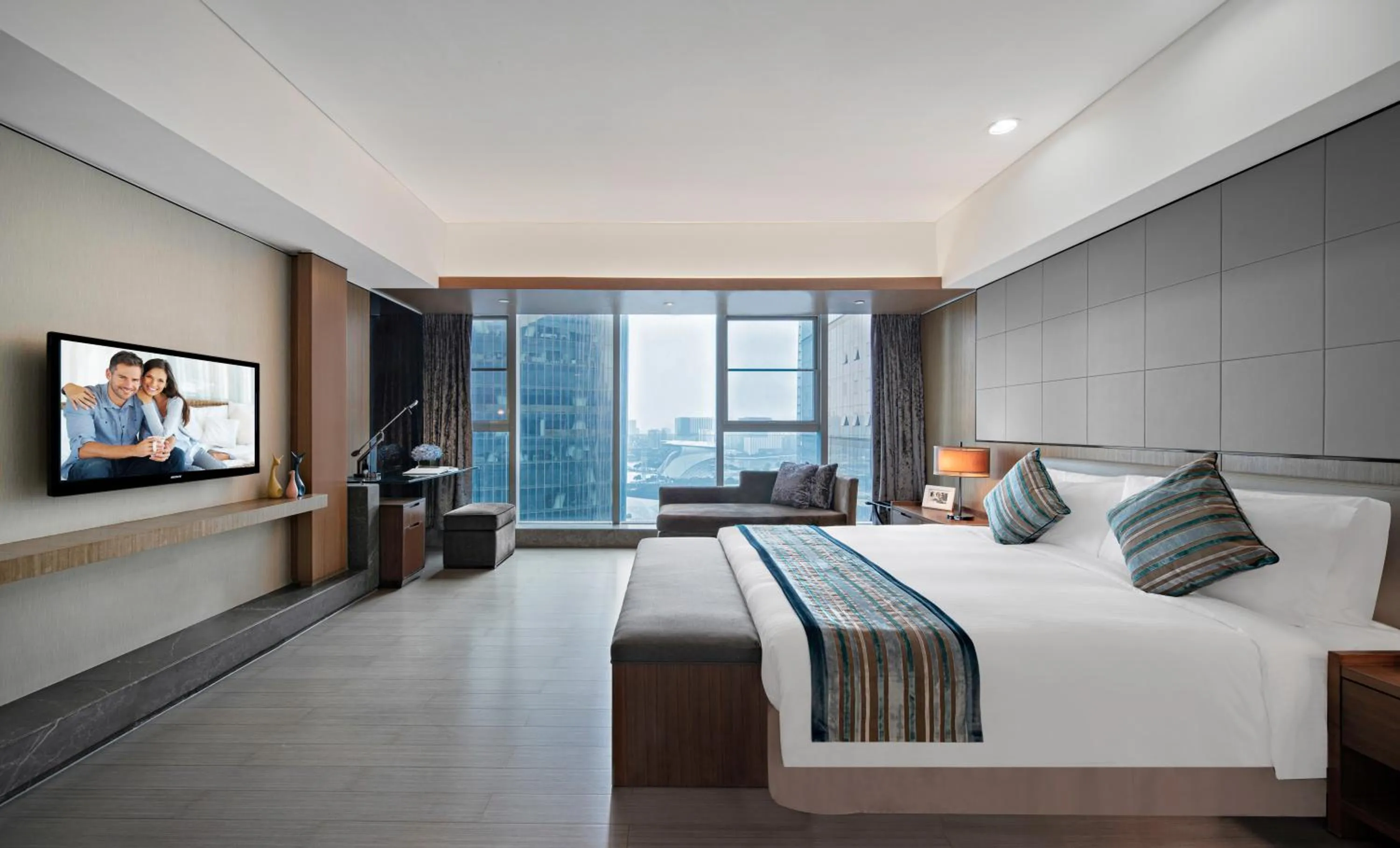 Bedroom, Bed in Ascott IFC Guangzhou - Free Shuttle Bus For Canton Fair