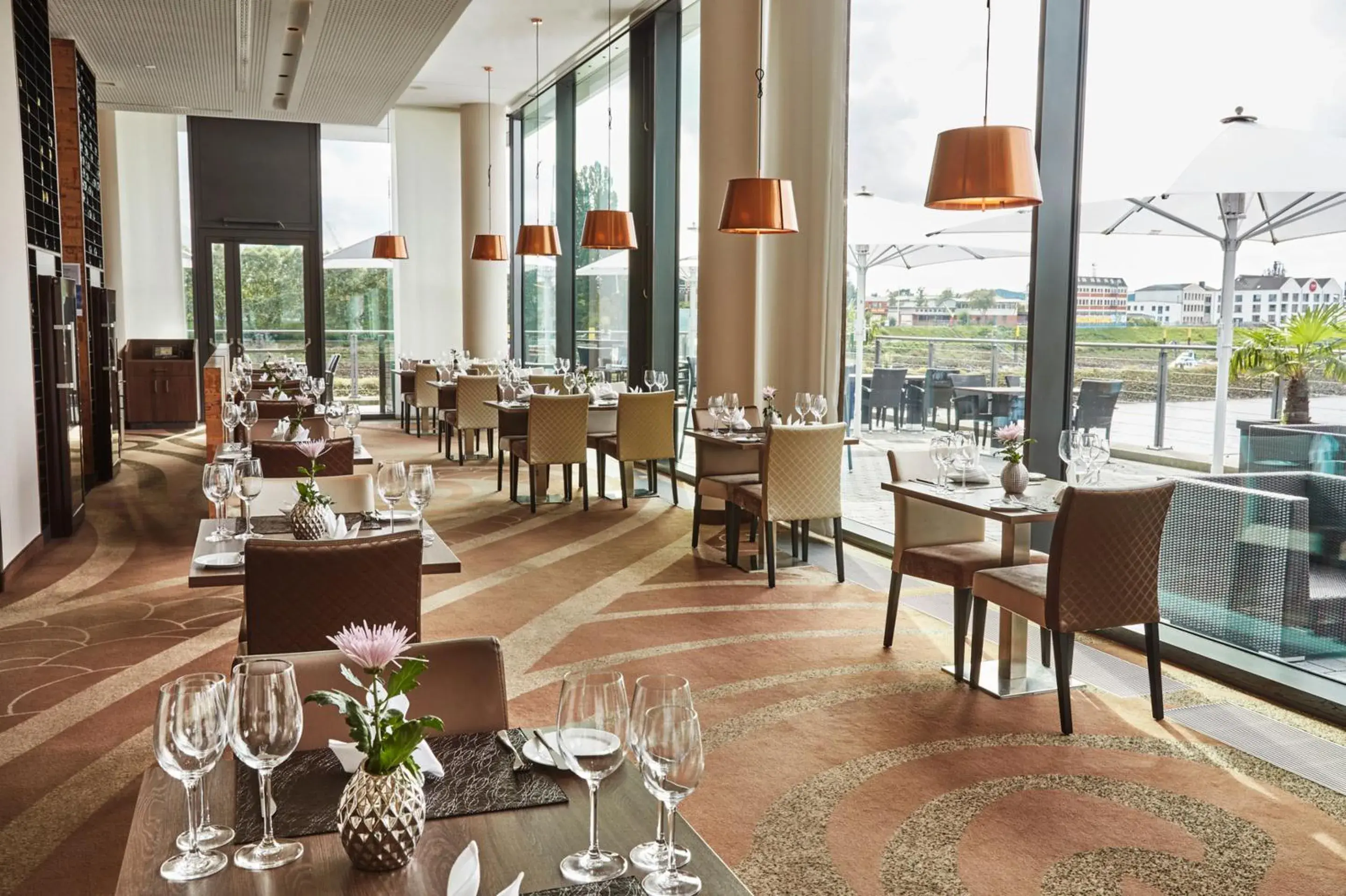 Restaurant/places to eat in Steigenberger Hotel Bremen Restaurant/places to eat in Steigenberger Hotel Bremen