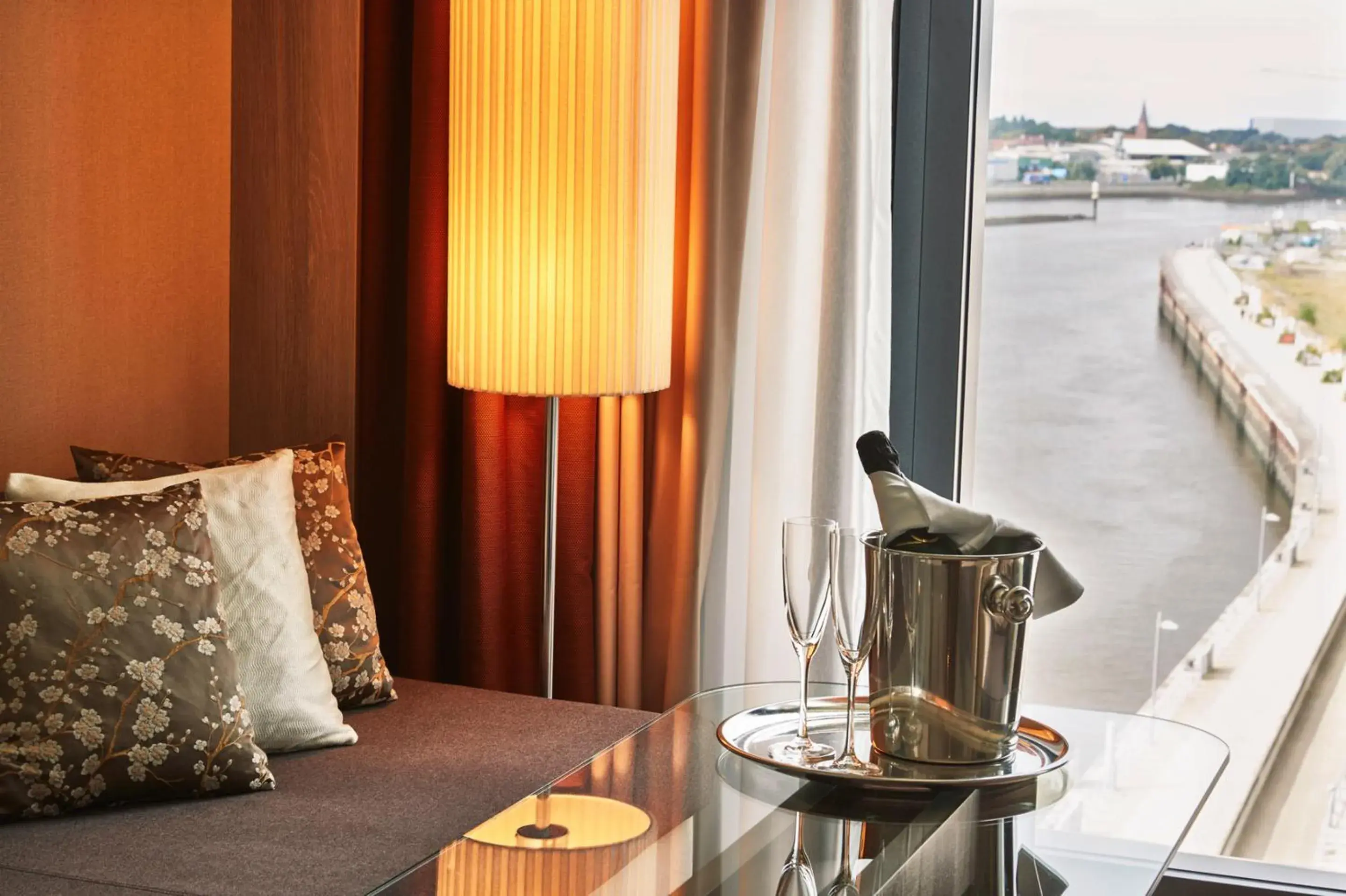 Living room in Steigenberger Hotel Bremen Living room in Steigenberger Hotel Bremen