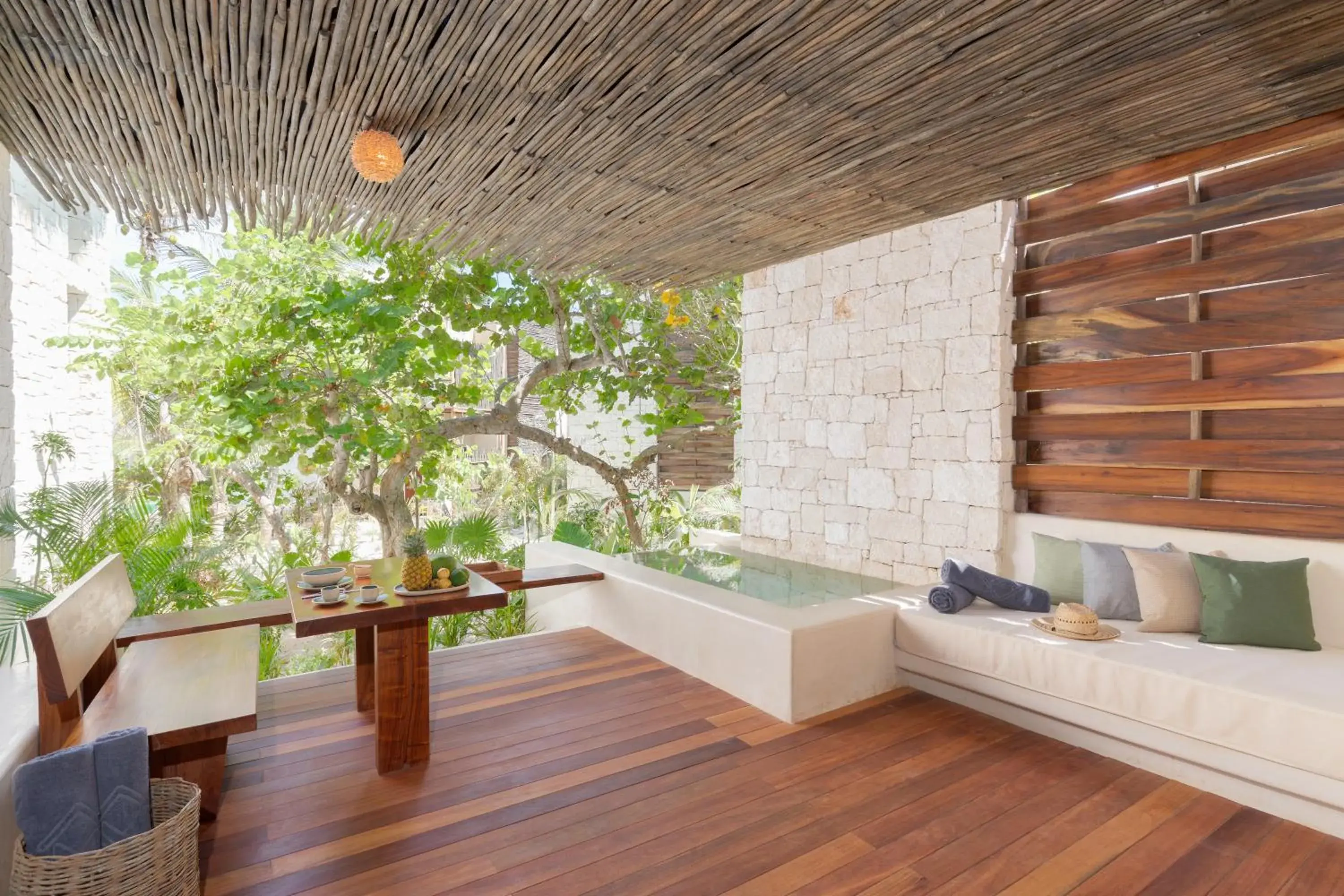 Ground floor Jungle View Suite in Hotel Ma'xanab Tulum Ground floor Jungle View Suite in Hotel Ma'xanab Tulum