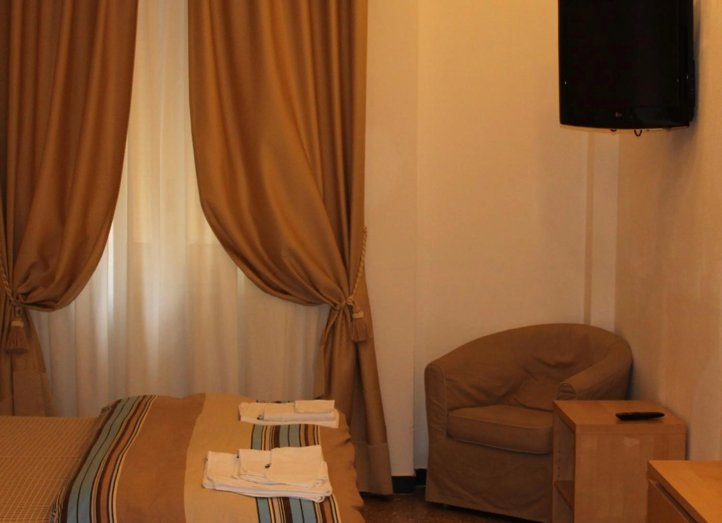 Bed in Hotel Europa