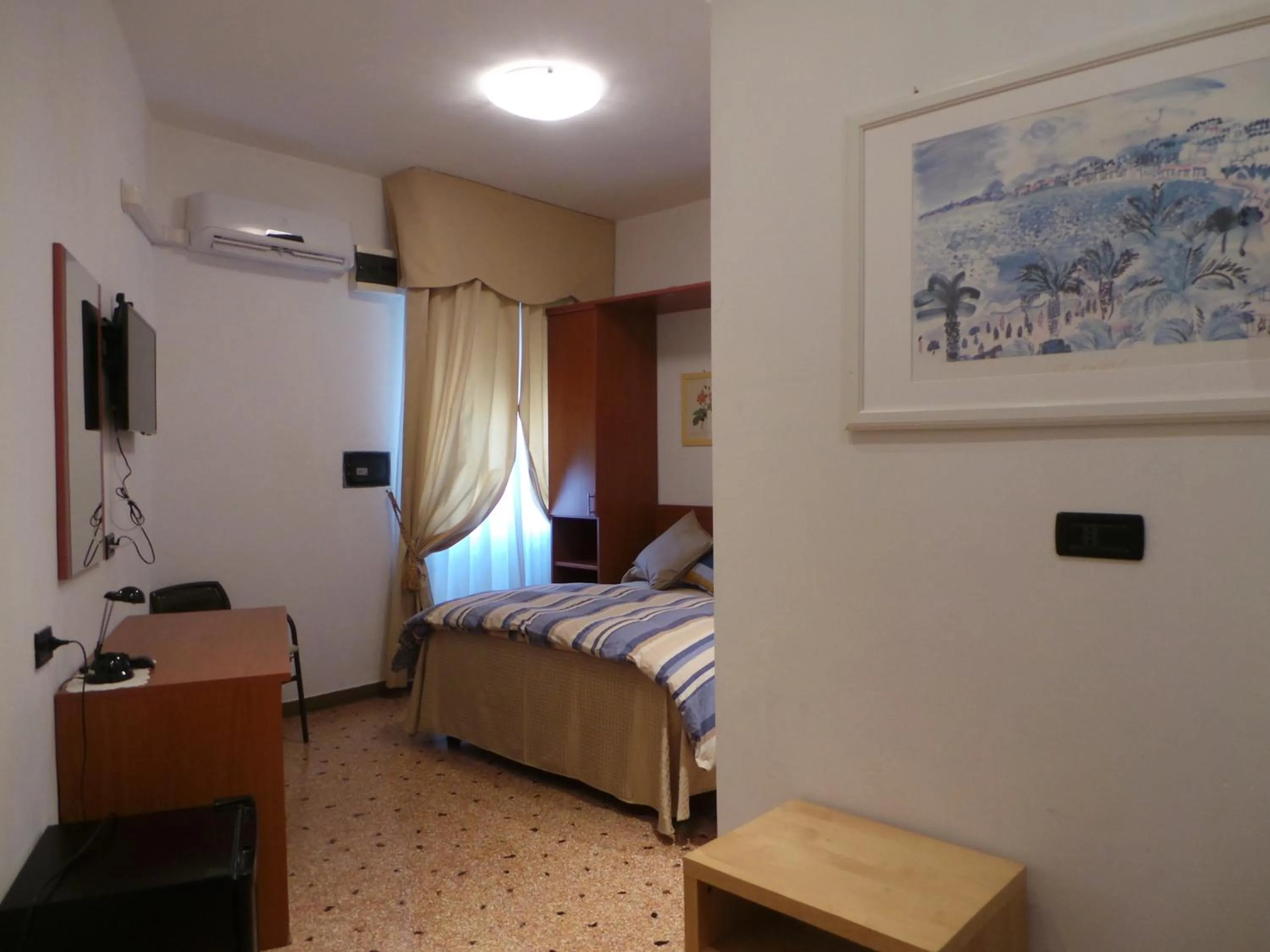 Bed in Hotel Europa