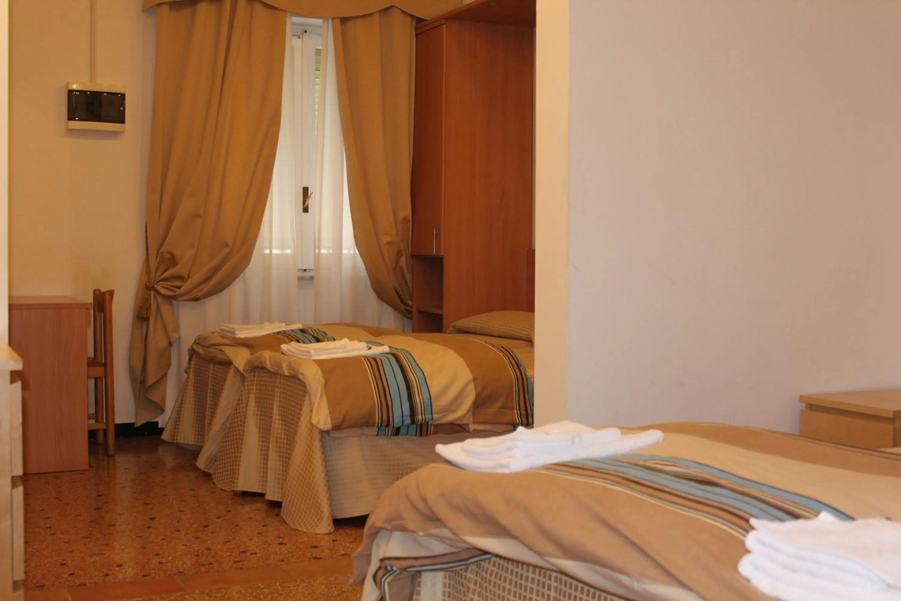 Bed in Hotel Europa
