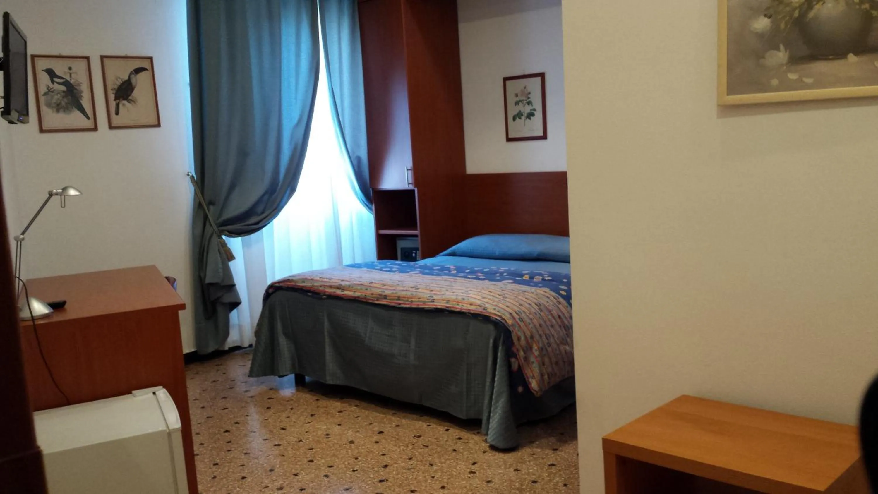 Photo of the whole room, Bed in Hotel Europa
