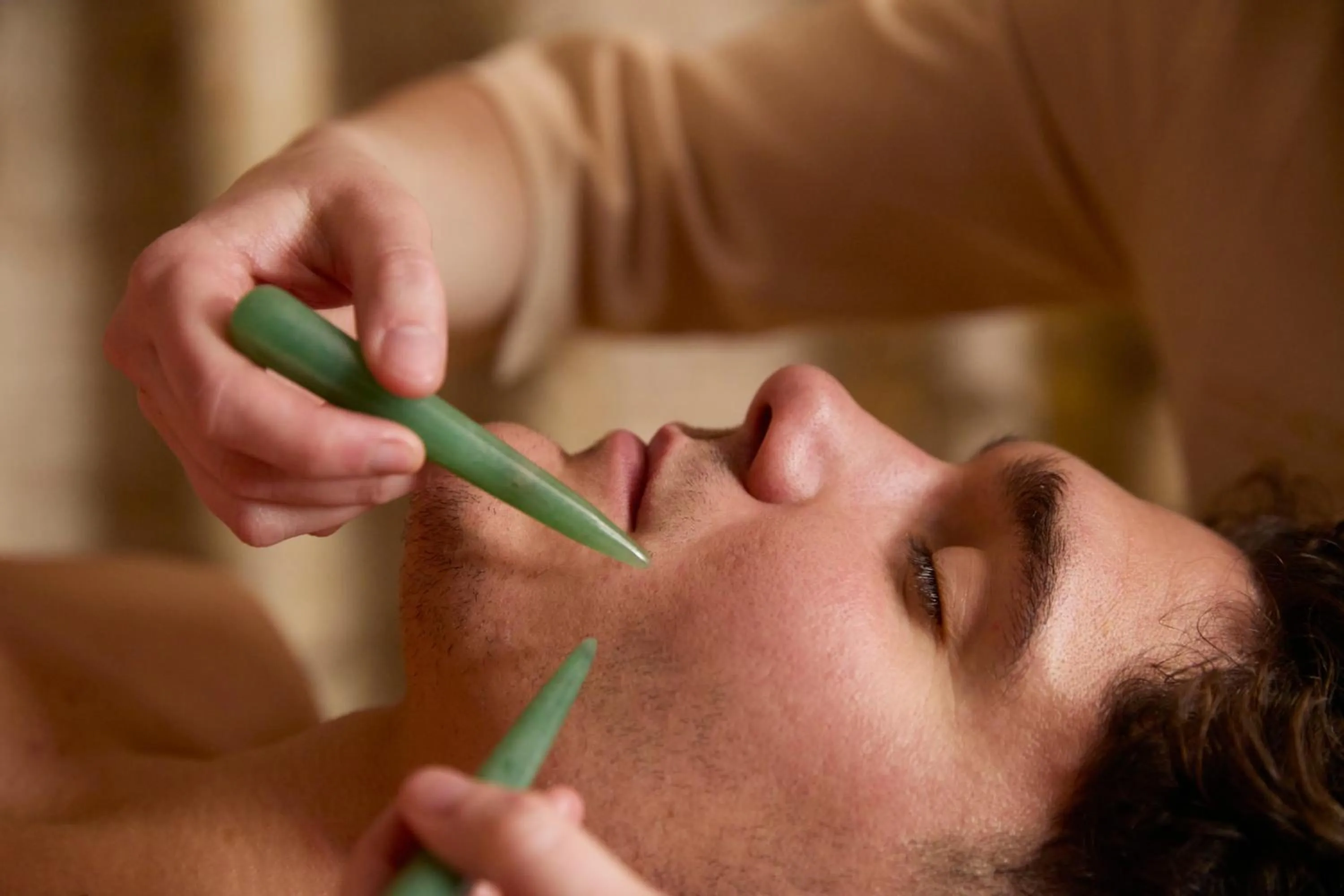 Massage in Hôtel Koh-I Nor by Les Etincelles