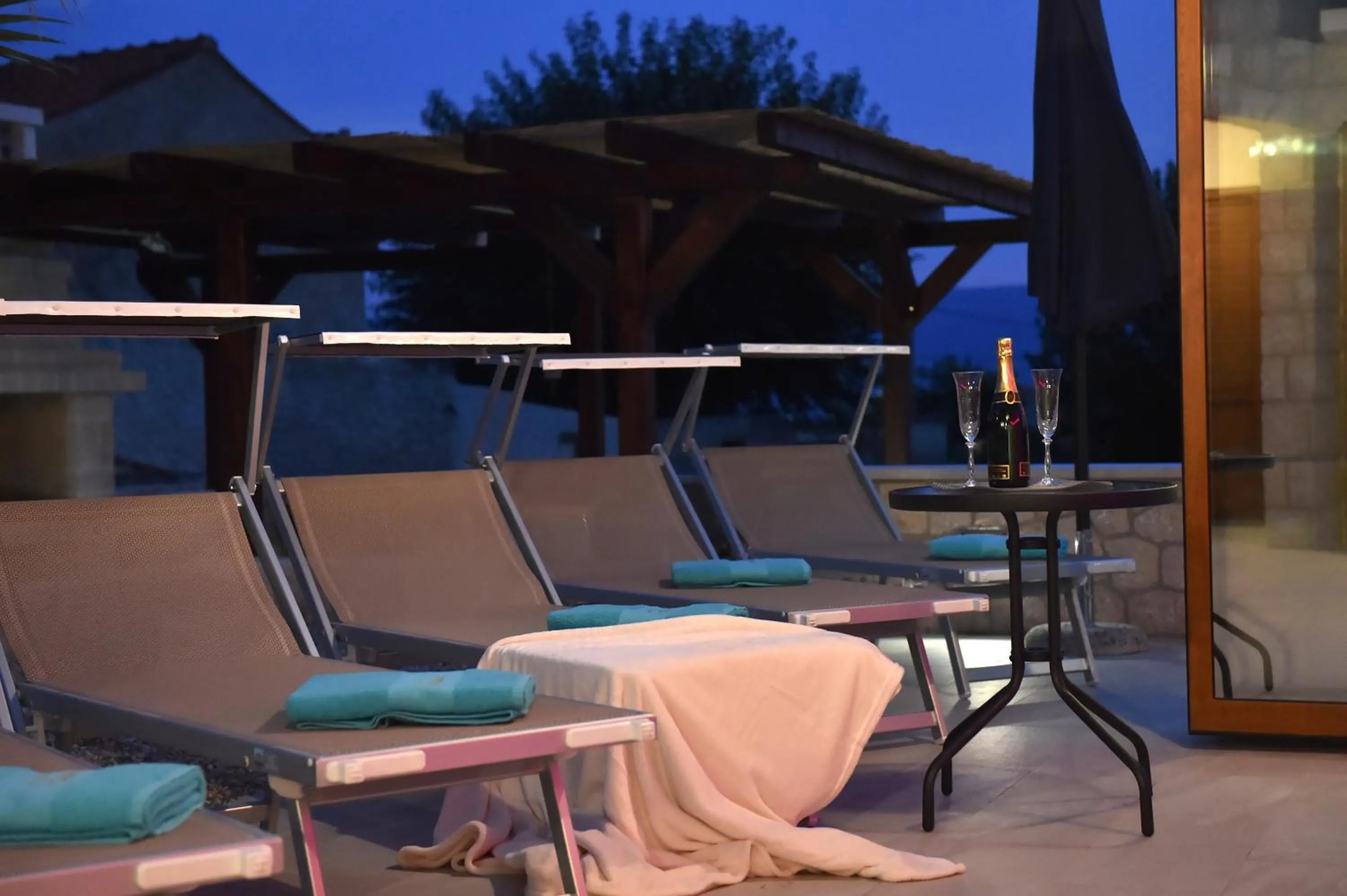 Balcony/Terrace in Villa Muskatel KRK -with heated covered pool