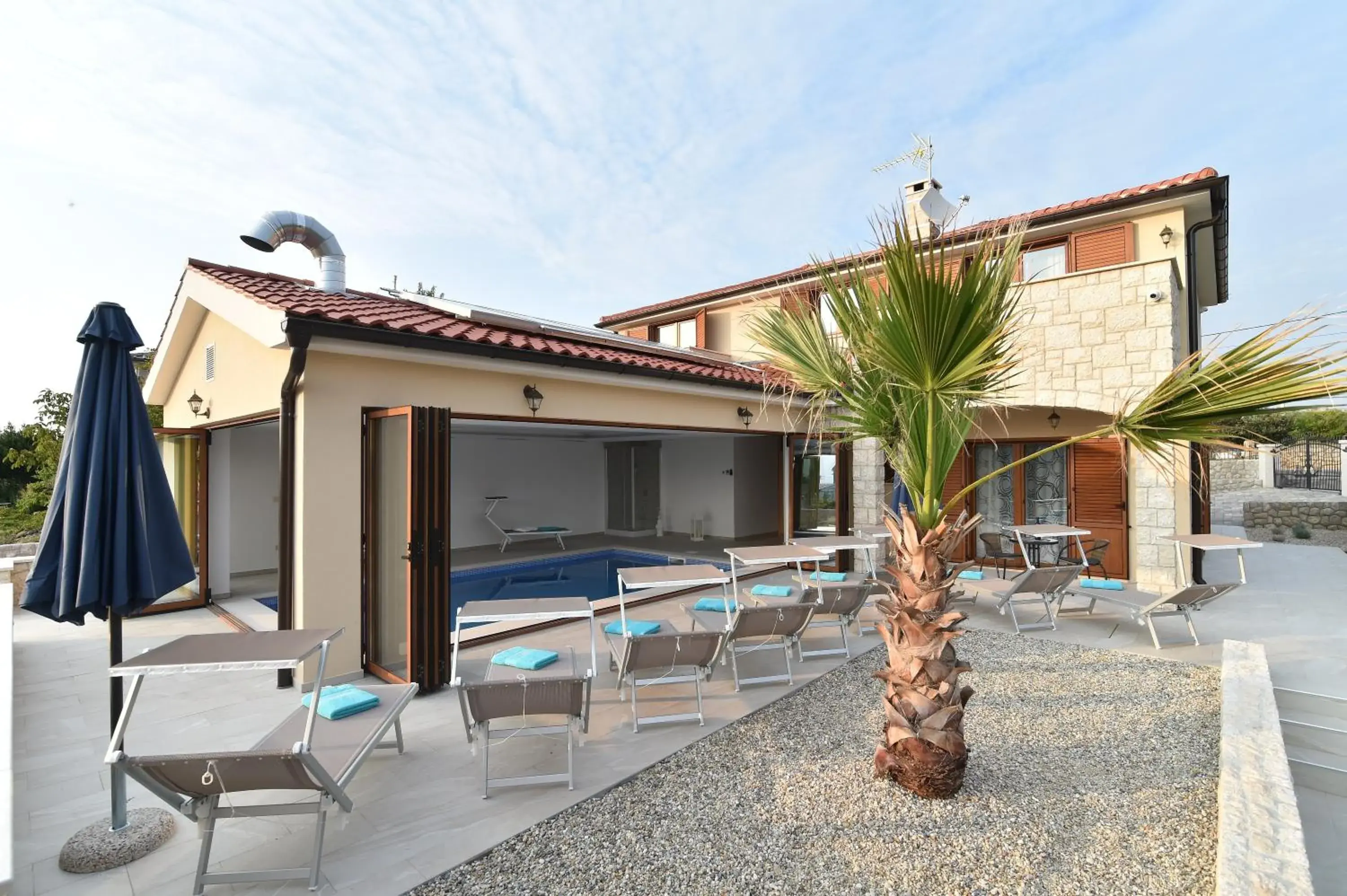 Villa Muskatel KRK -with heated covered pool Villa Muskatel KRK -with heated covered pool