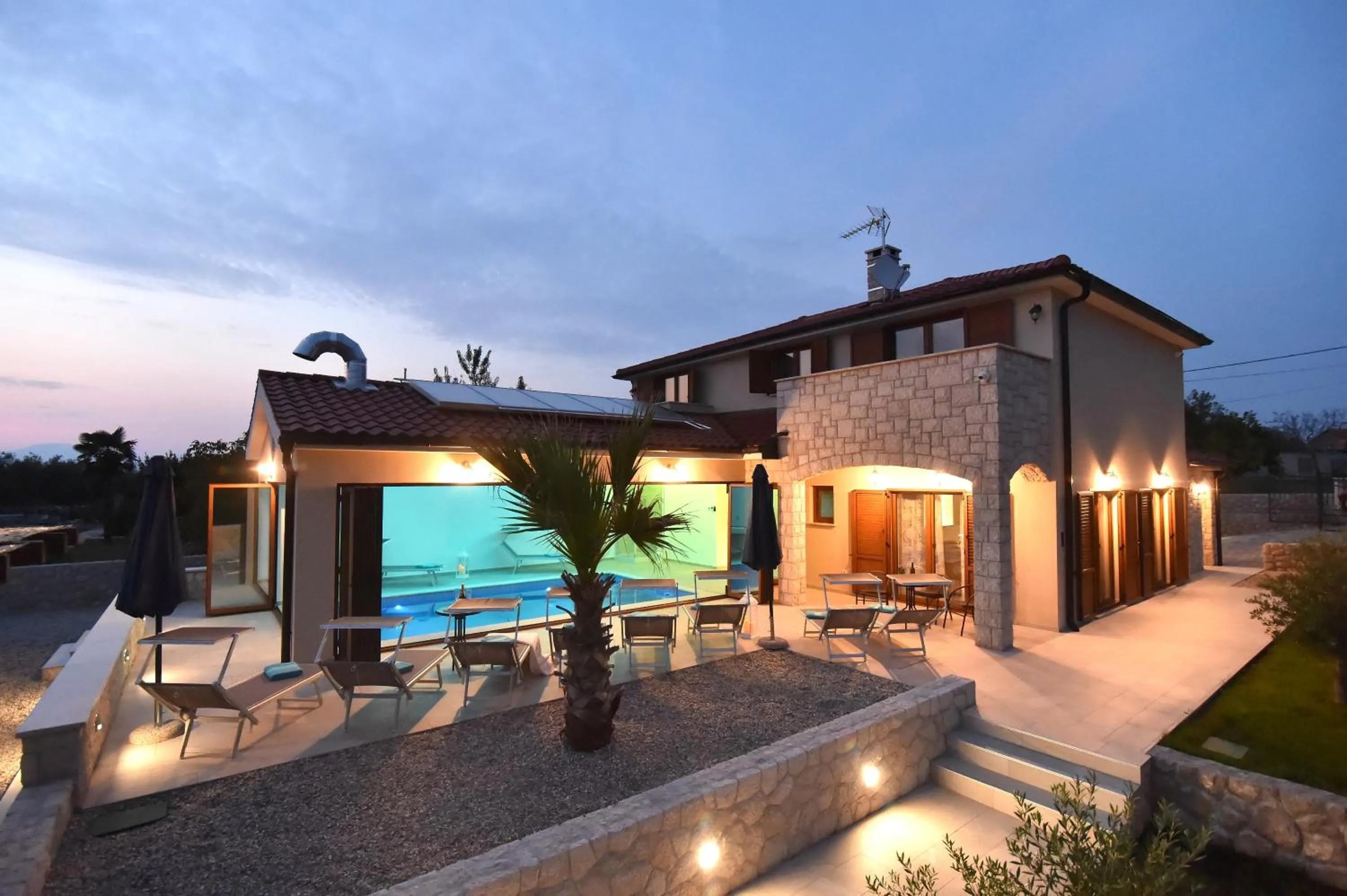 Pool view in Villa Muskatel KRK -with heated covered pool