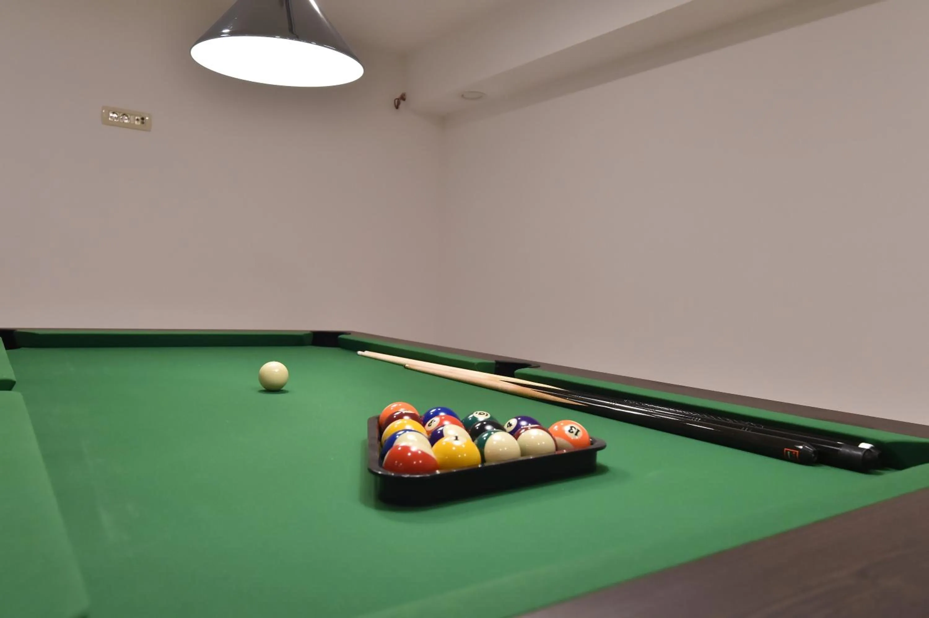 Billiard in Villa Muskatel KRK -with heated covered pool