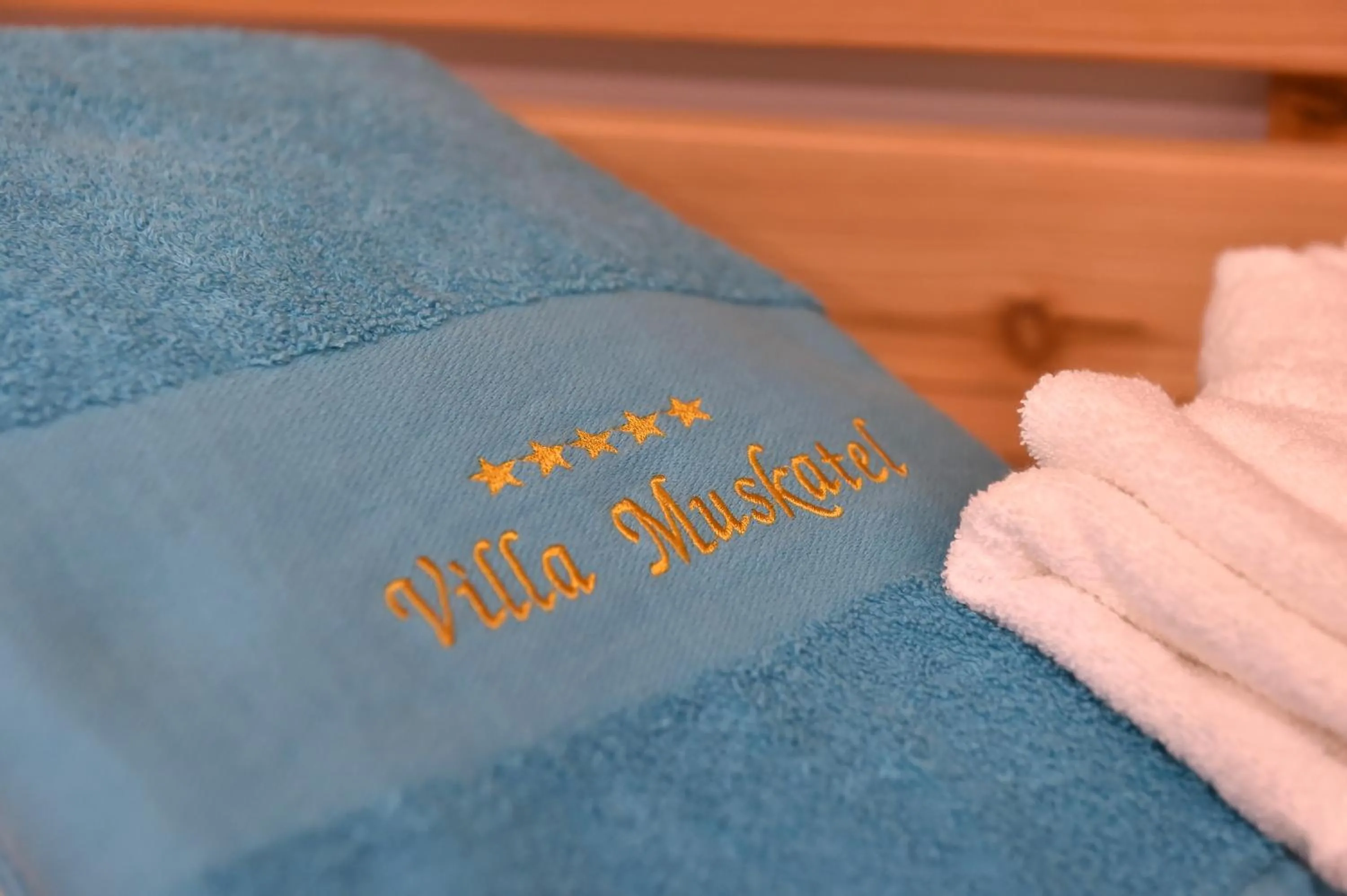 Logo/Certificate/Sign, Bed in Villa Muskatel KRK -with heated covered pool