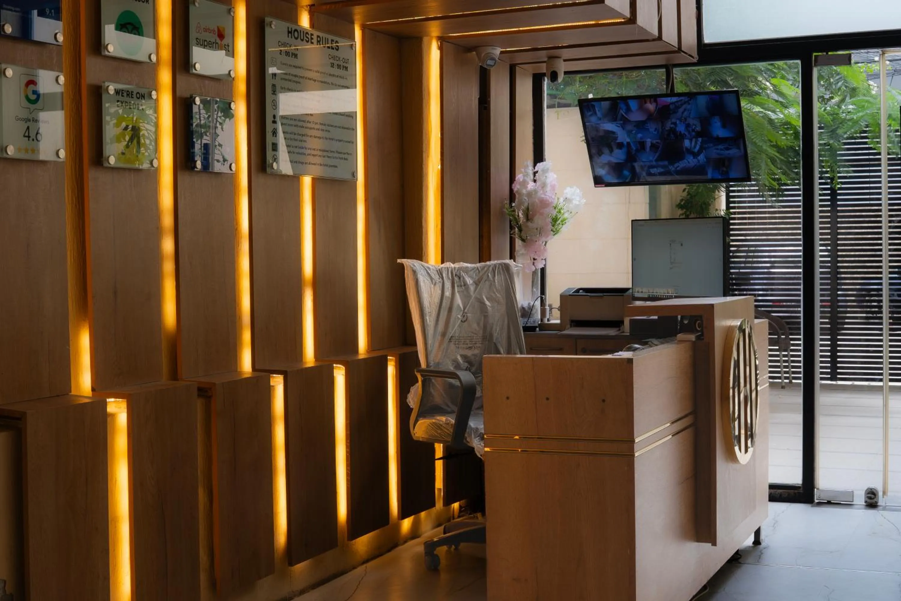 Lobby or reception in Hamsun Shahrah-e-Faisal