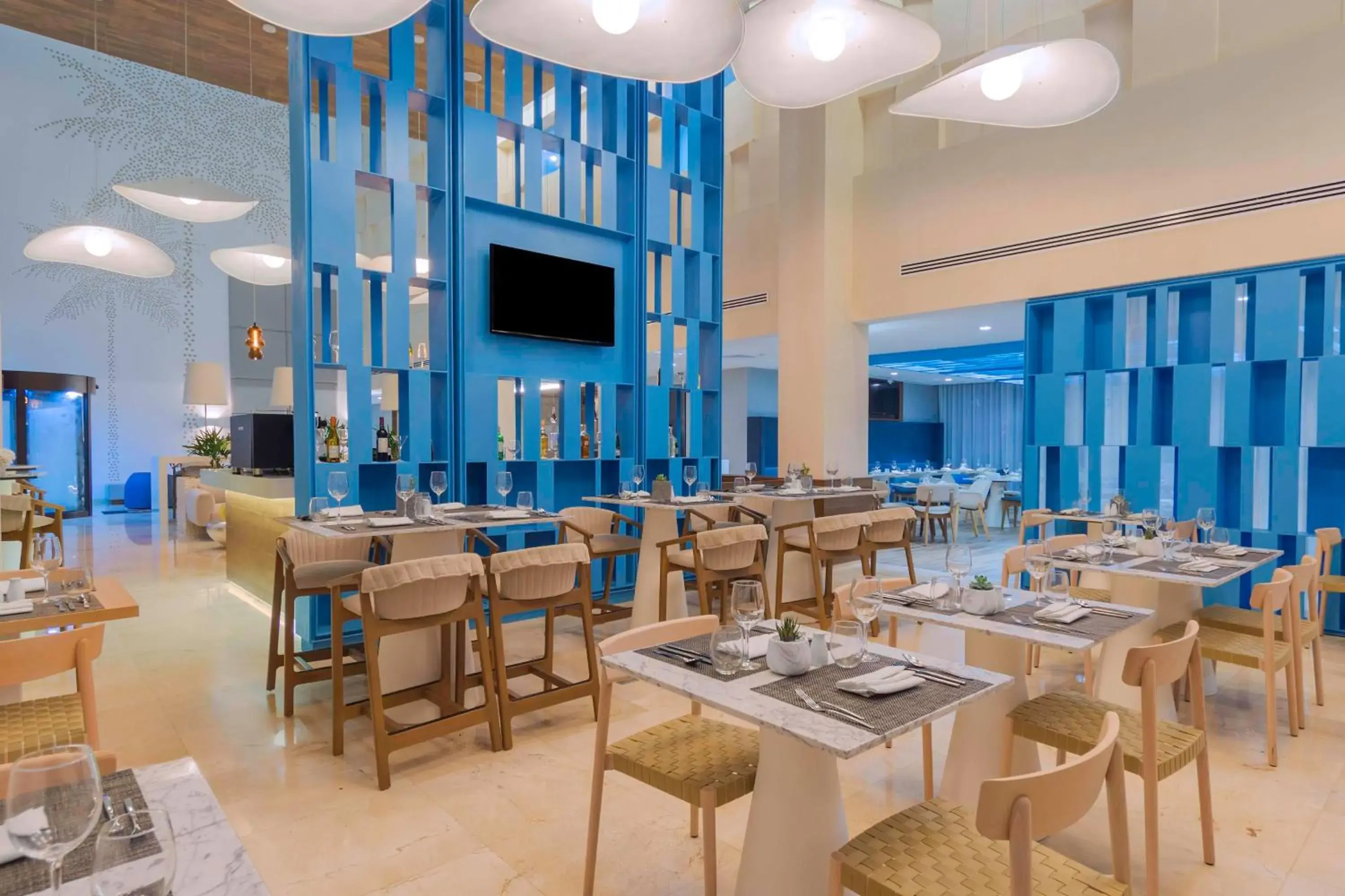 Restaurant/places to eat in Avani Cancun Airport Restaurant/places to eat in Avani Cancun Airport