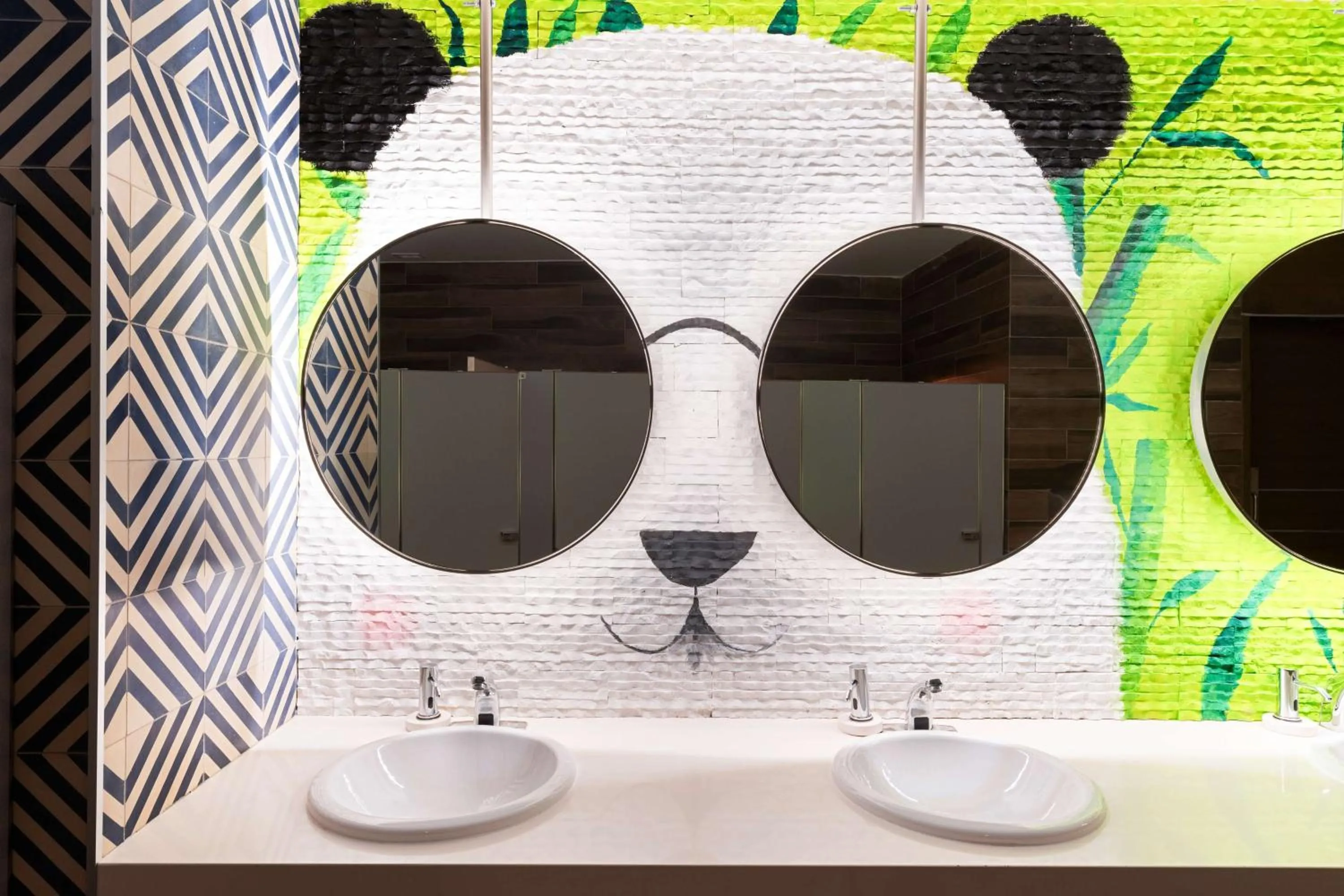 Bathroom in Avani Cancun Airport