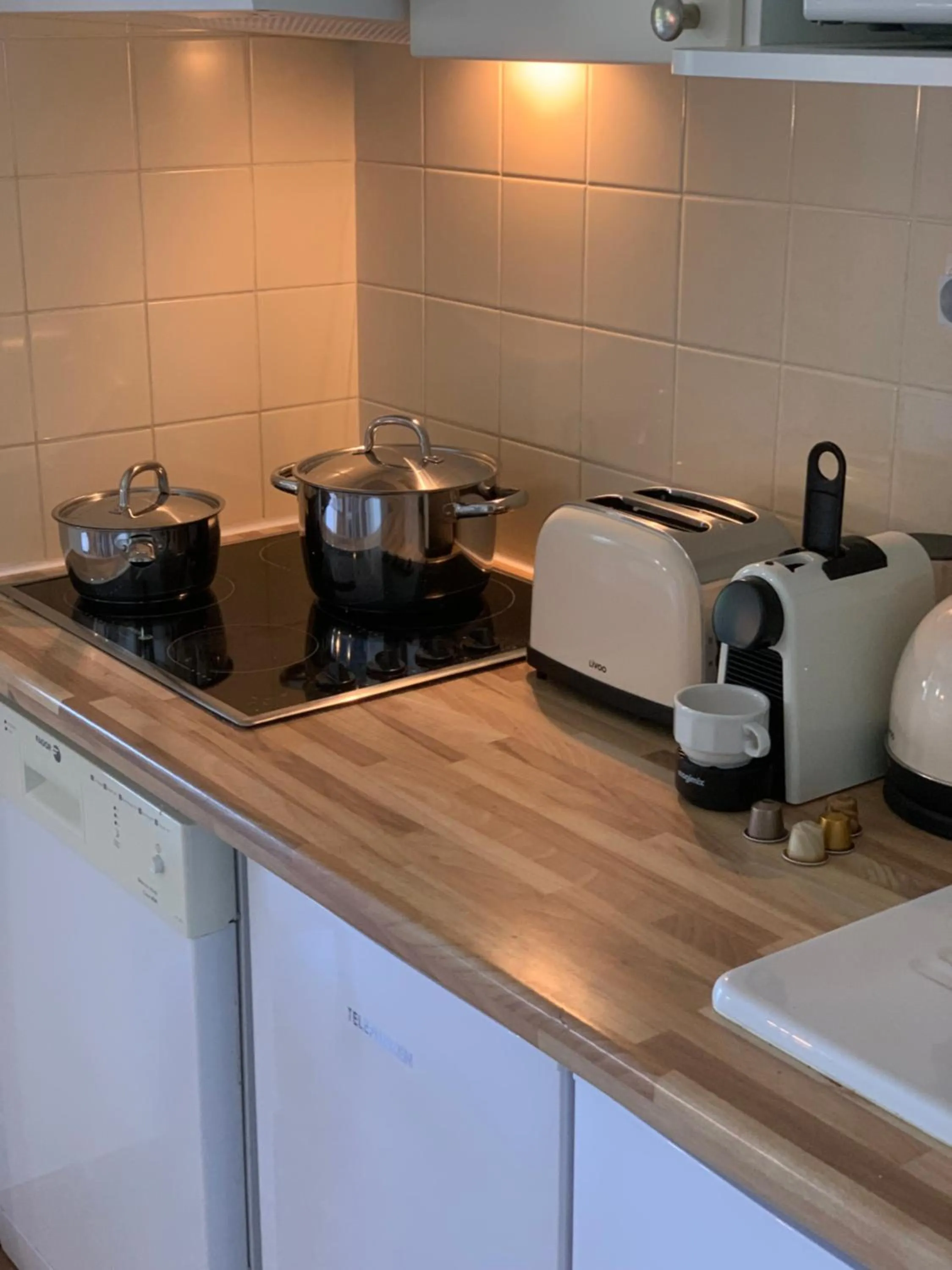 kitchen in Les Cottages Du Lac