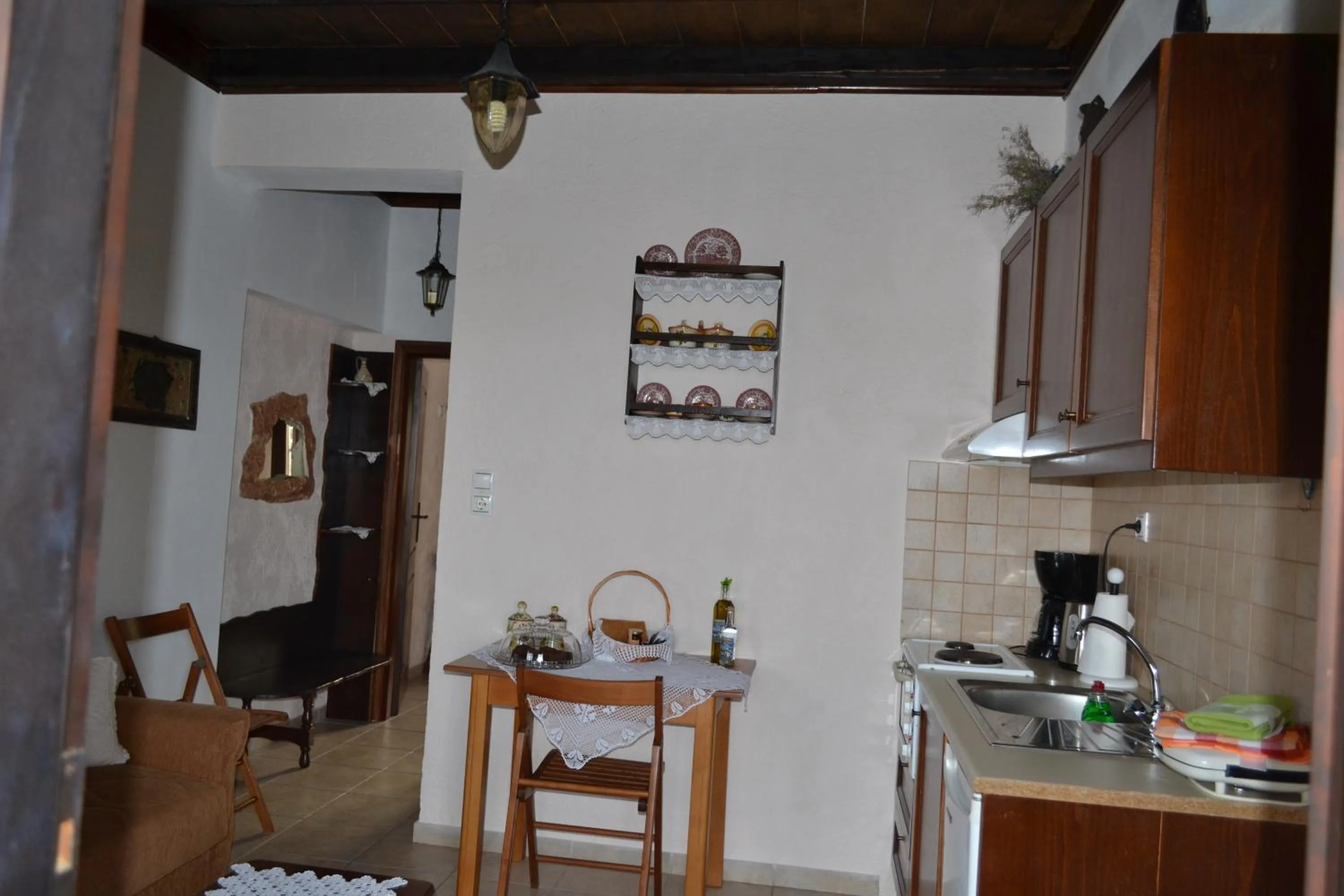Kitchen or kitchenette in Katerina Apartments