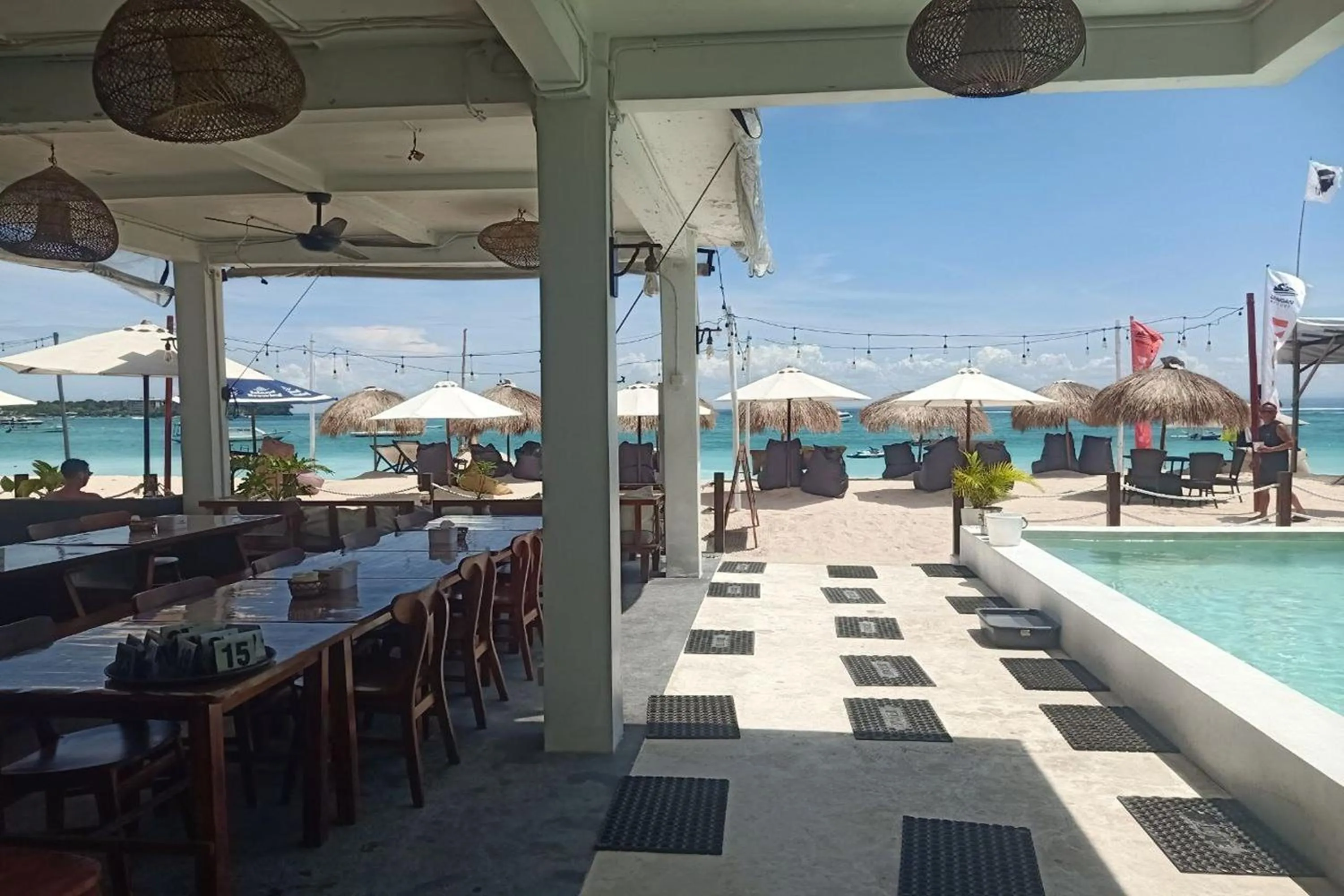 Restaurant/places to eat in The Beach Huts Lembongan