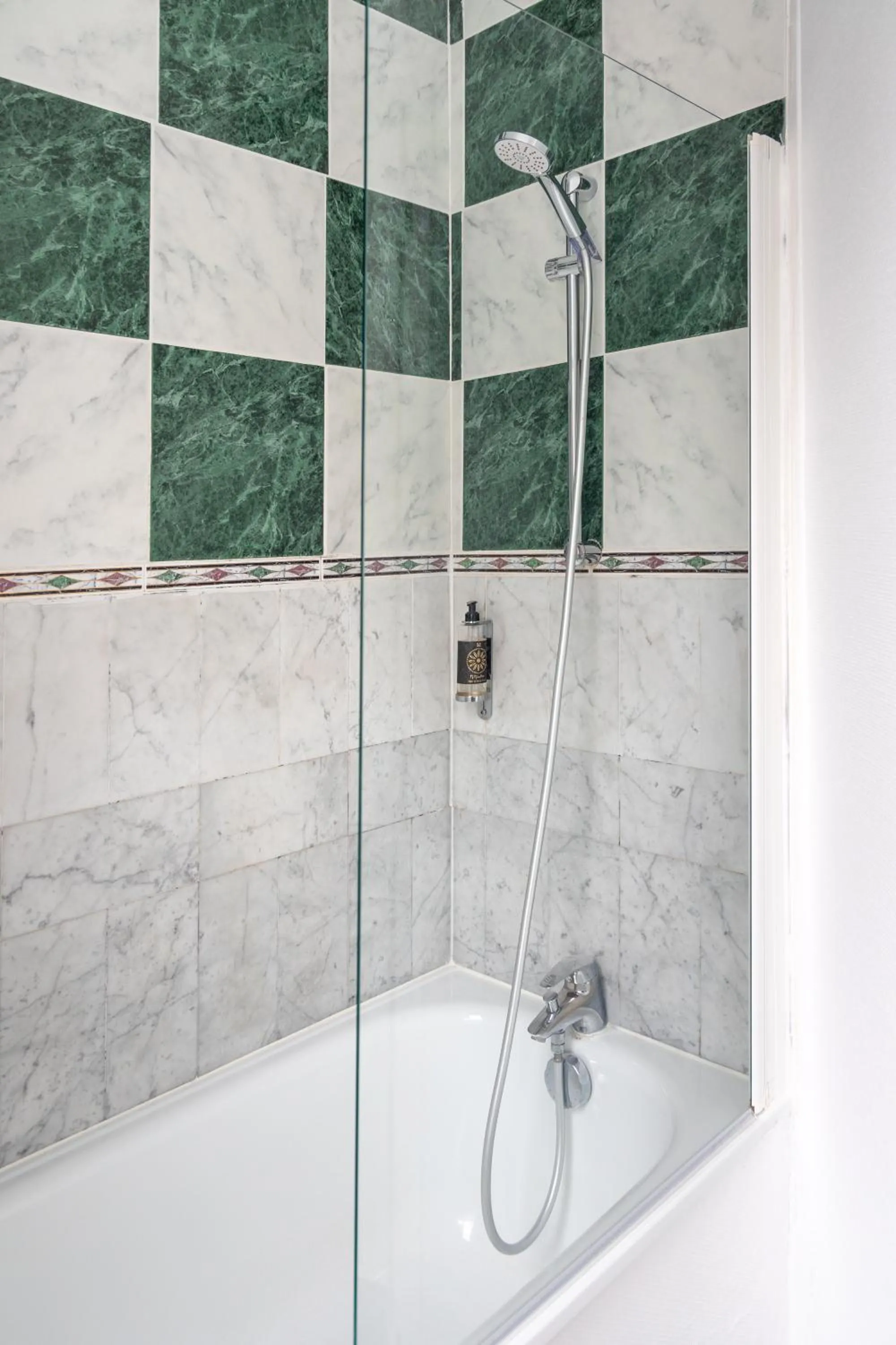 Bathroom in Hotel Elizabeth - Intra Muros