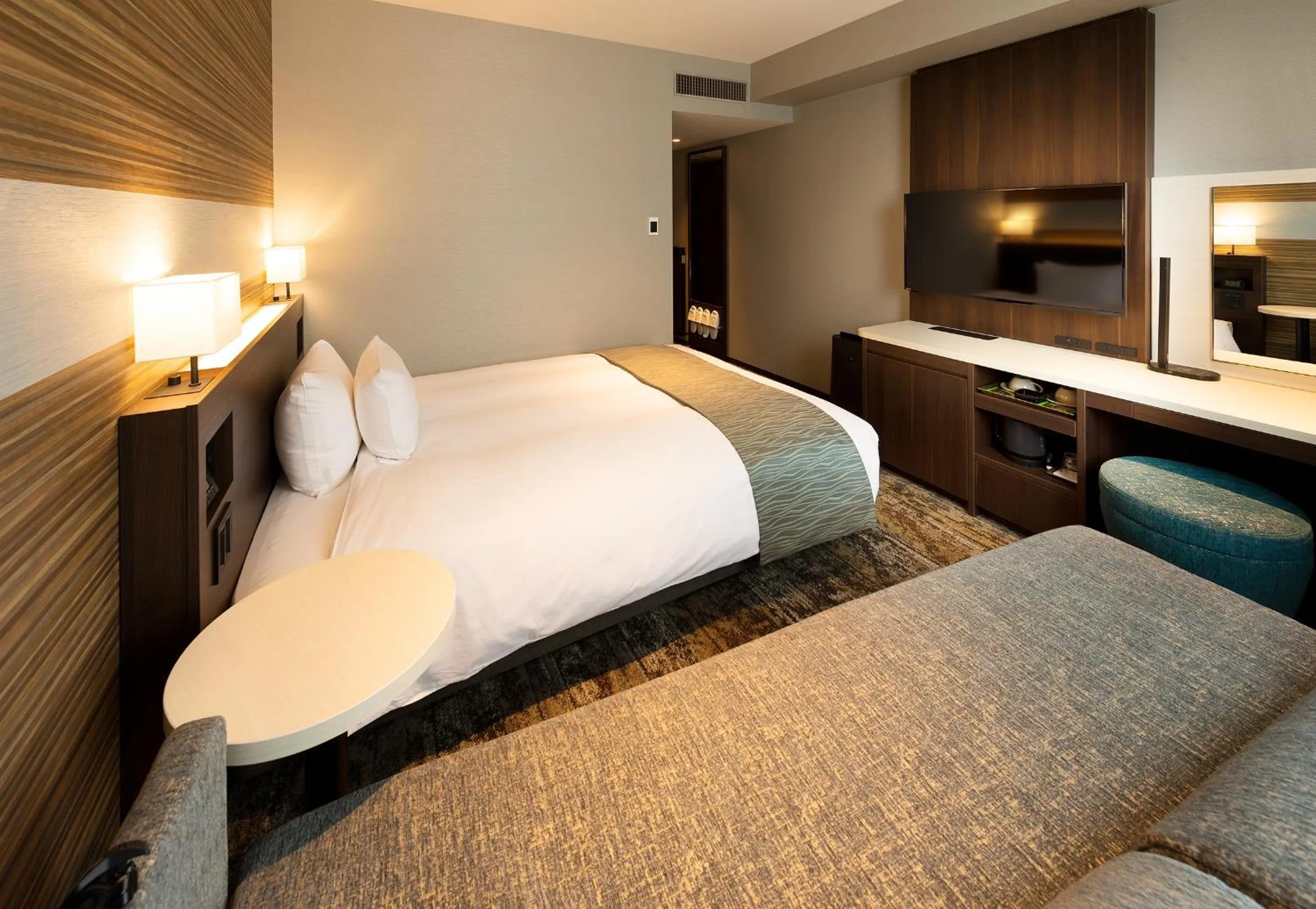 Photo of the whole room, Bed in Shizutetsu Hotel Prezio Tokyo Tamachi