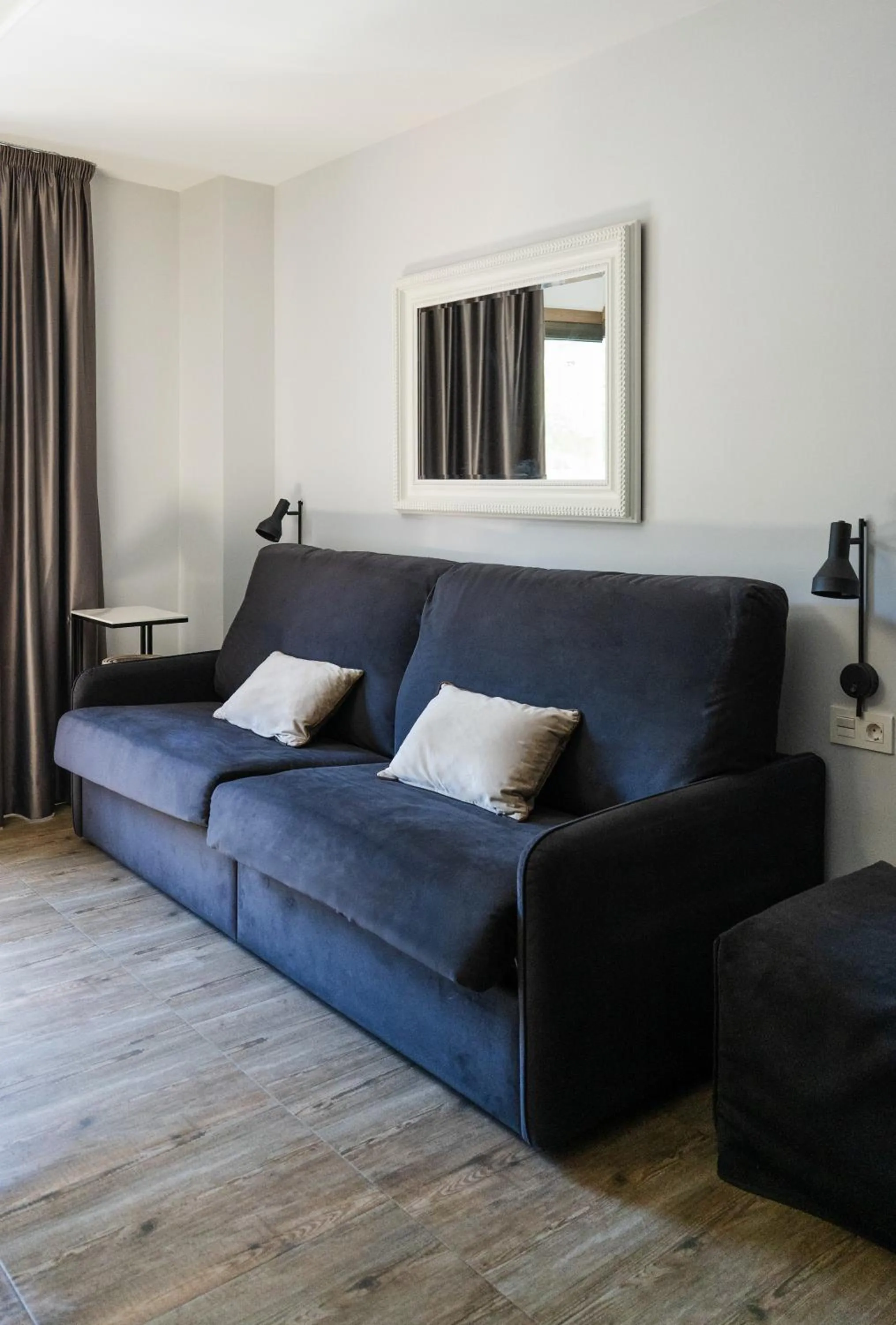 Living room in Alvear Suites