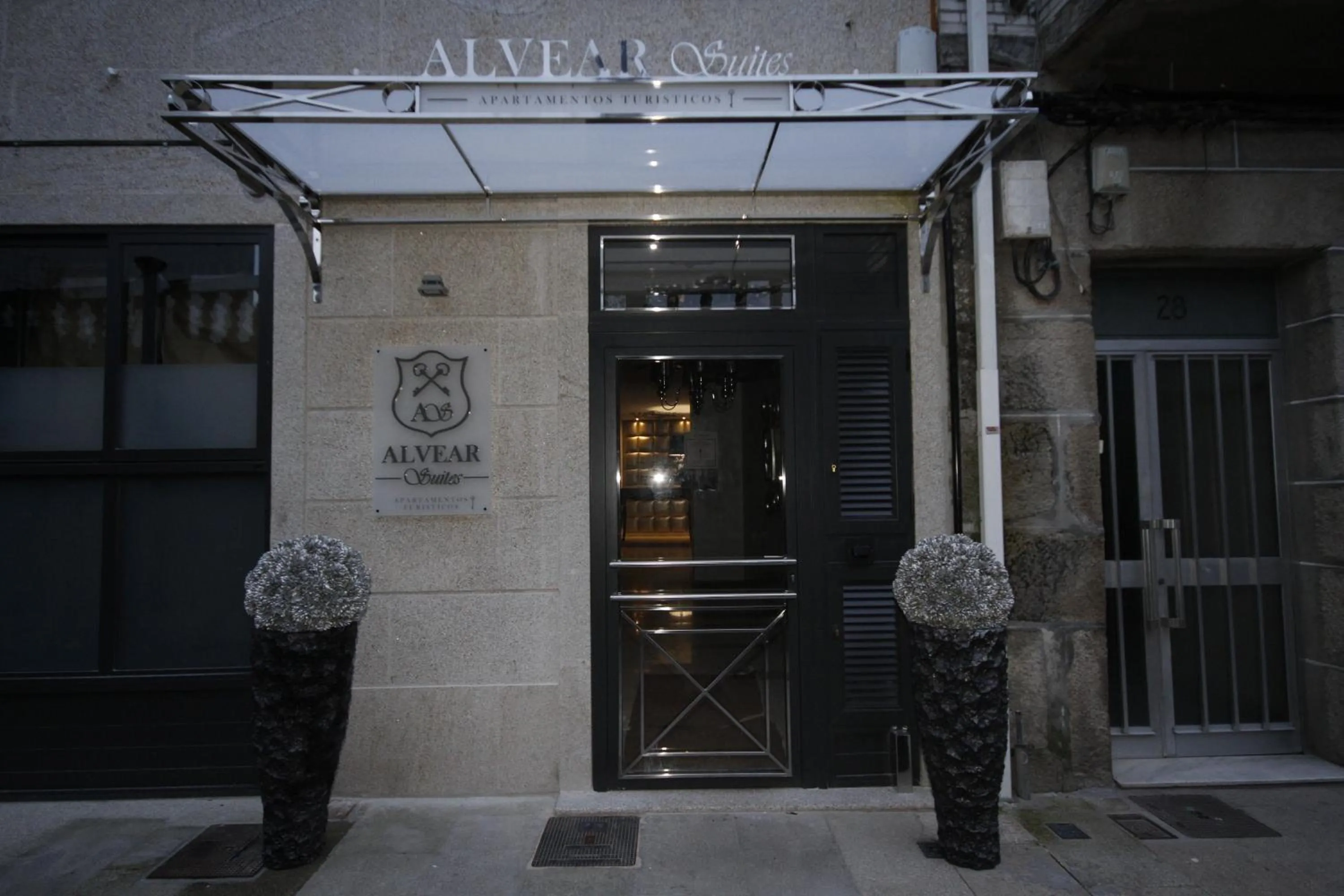 Facade/entrance in Alvear Suites