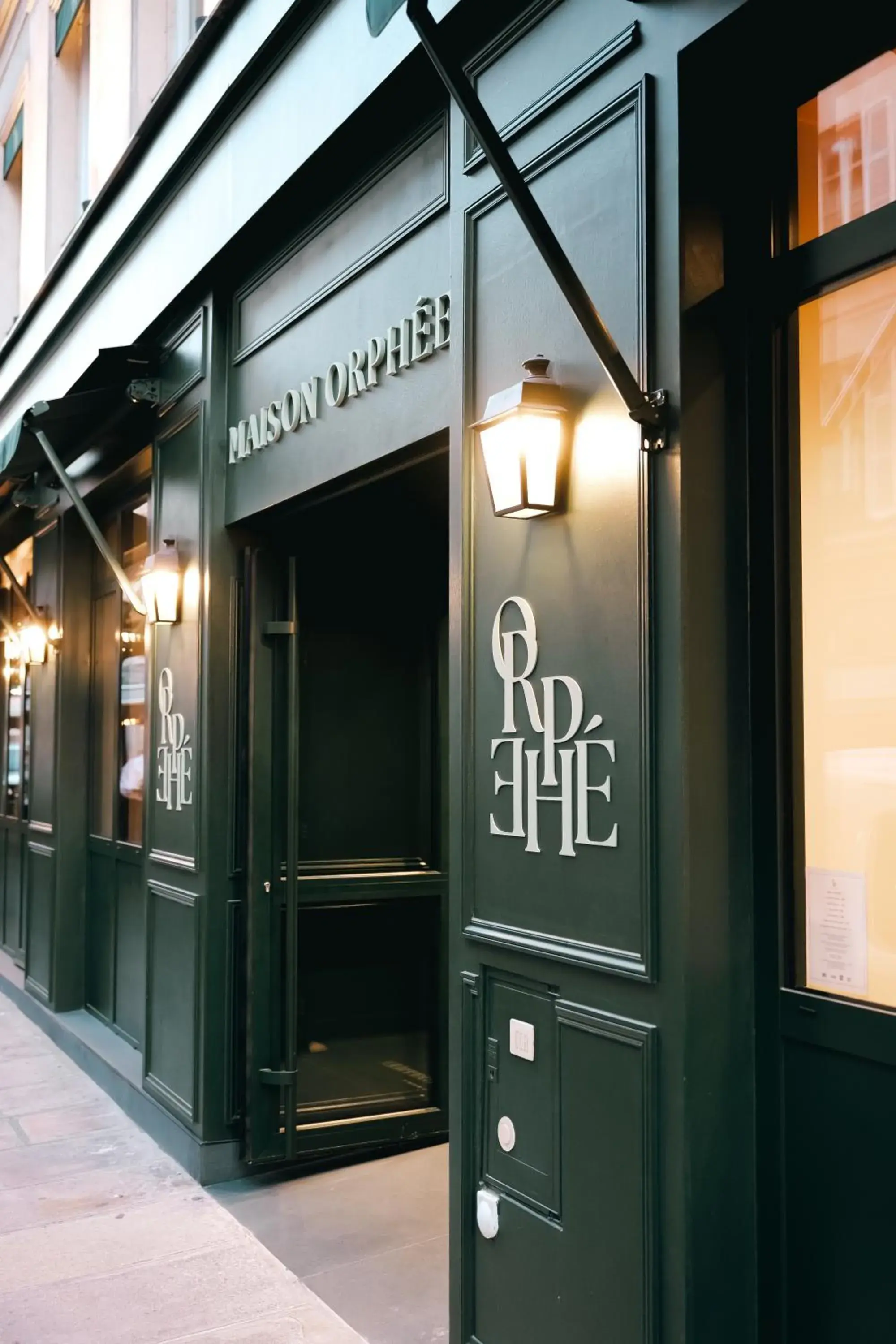 Facade/entrance in Maison Orphée Facade/entrance in Maison Orphée