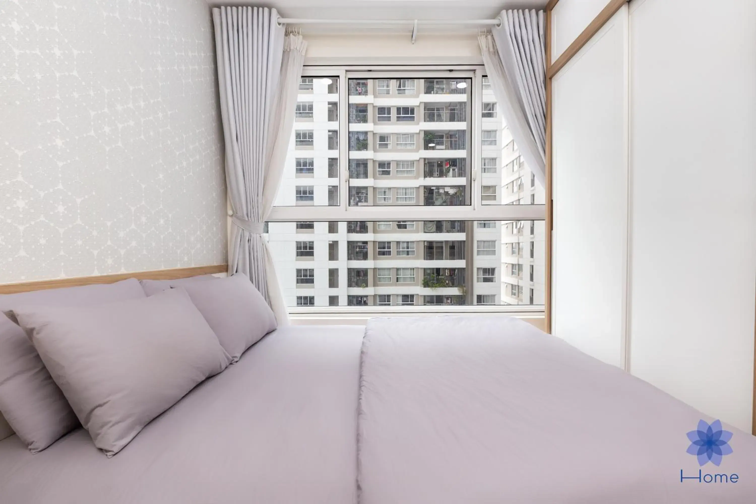 Bed in iHome Furnished Apartments with Free Gym & Pool, Airport Pick-Up Service Bed in iHome Furnished Apartments with Free Gym & Pool, Airport Pick-Up Service