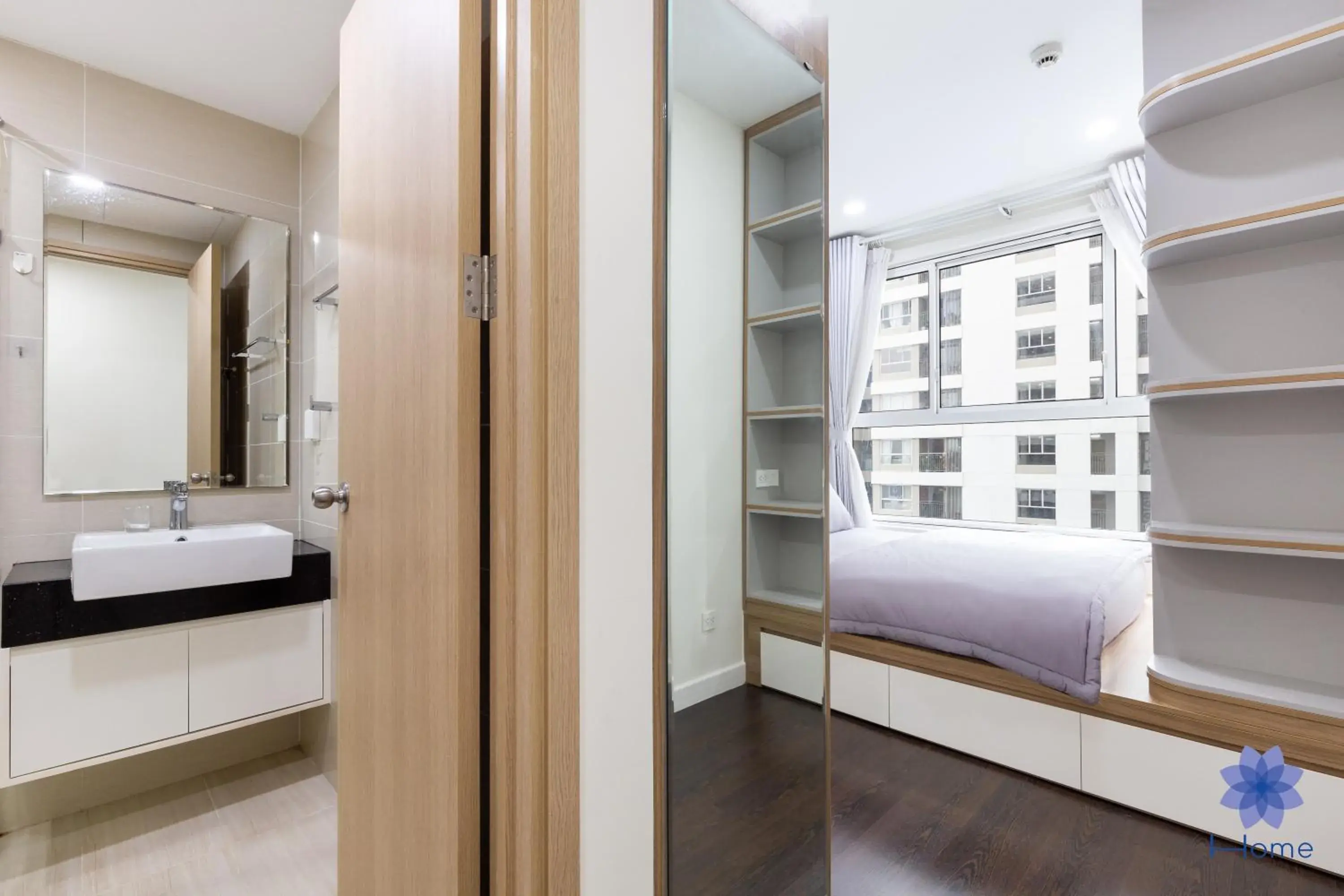 Bed in iHome Furnished Apartments with Free Gym & Pool, Airport Pick-Up Service Bed in iHome Furnished Apartments with Free Gym & Pool, Airport Pick-Up Service