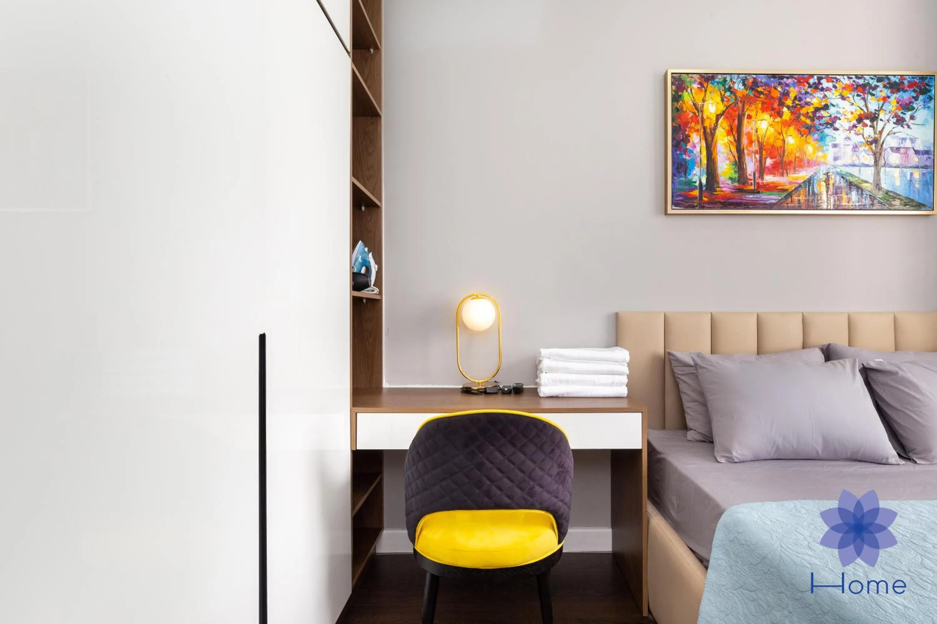 iHome Furnished Apartments with Free Gym & Pool, Airport Pick-Up Service