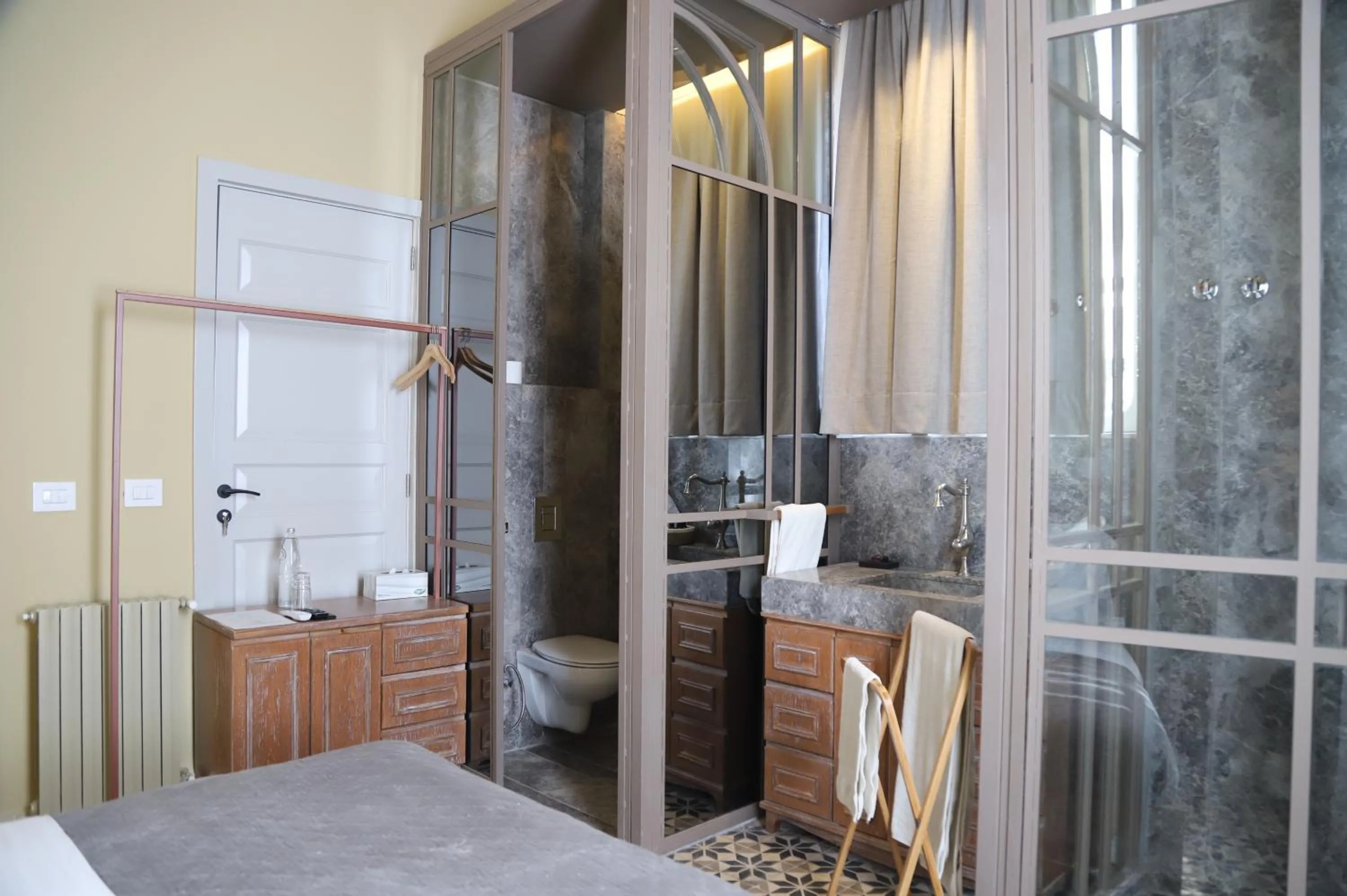 Shower in Hotel Lost Gemmayzeh