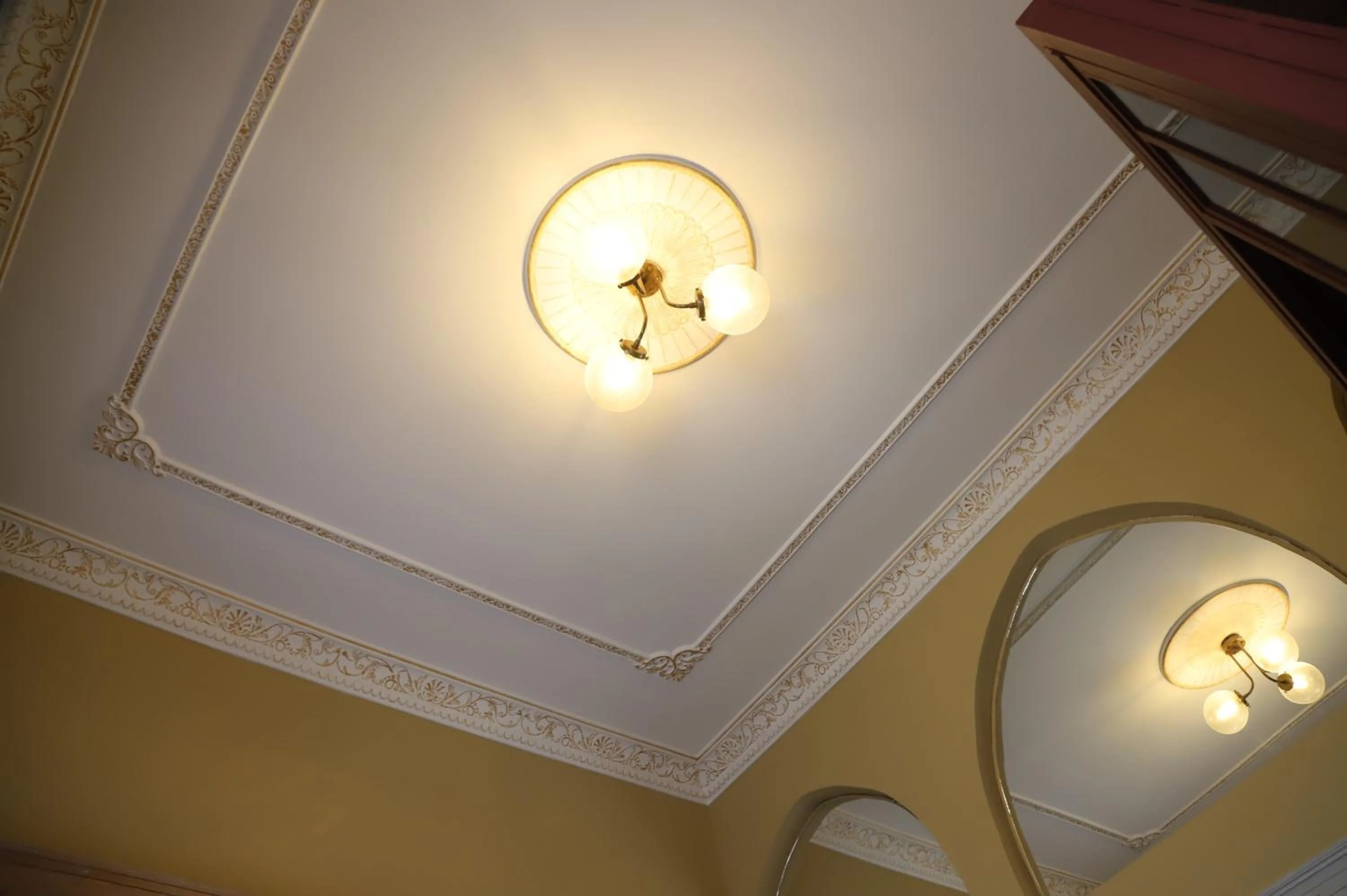 Restaurant/places to eat in Hotel Lost Gemmayzeh