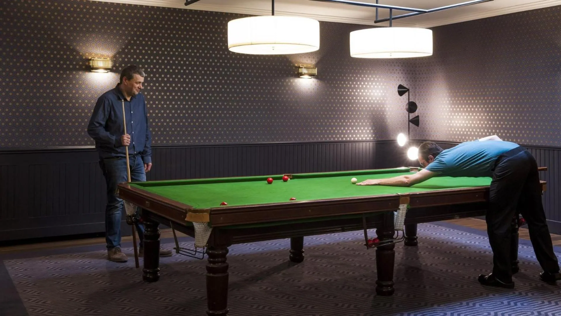 Billiard in Le Manoir Hôtel Le Touquet Paris Plage