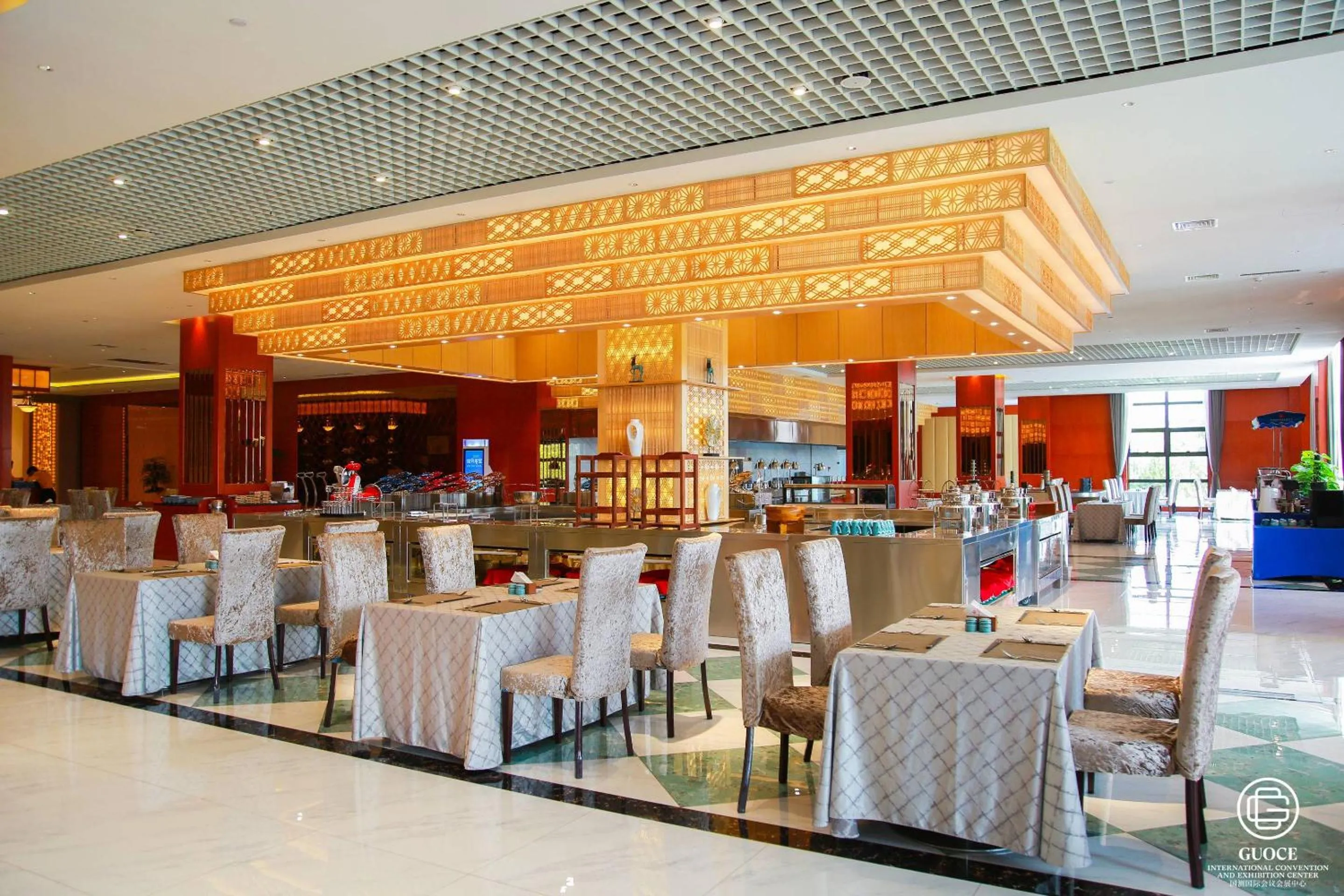 Dining area in GUOCE Beijing Capital Airport Hotel & Convention Center
