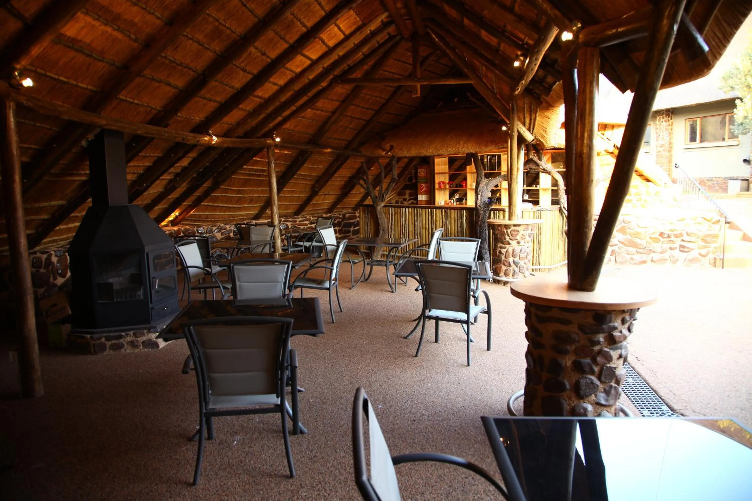 Restaurant/places to eat in Tidimalo Lodge