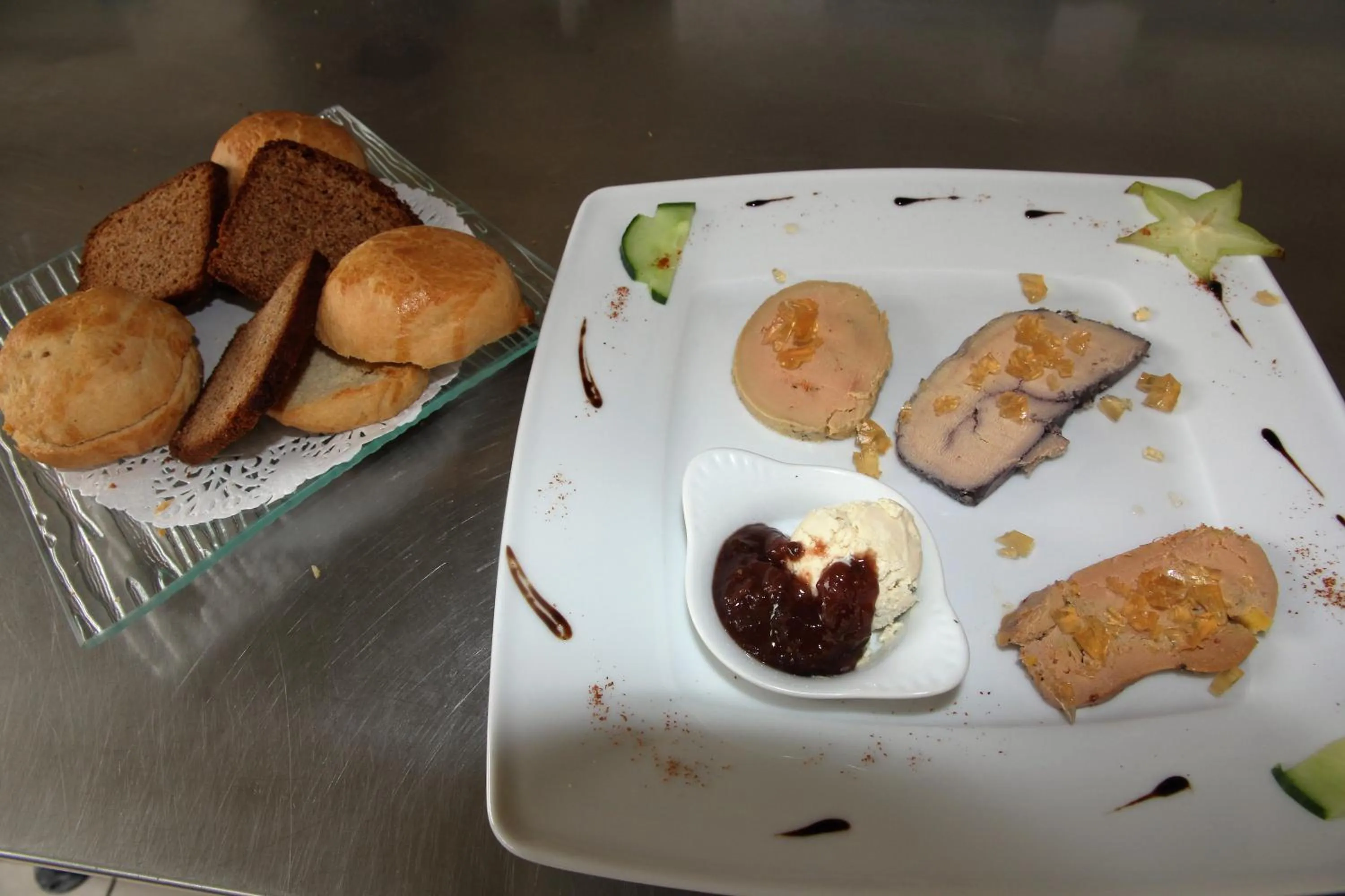 Food close-up in Auberge Du Cheval Blanc