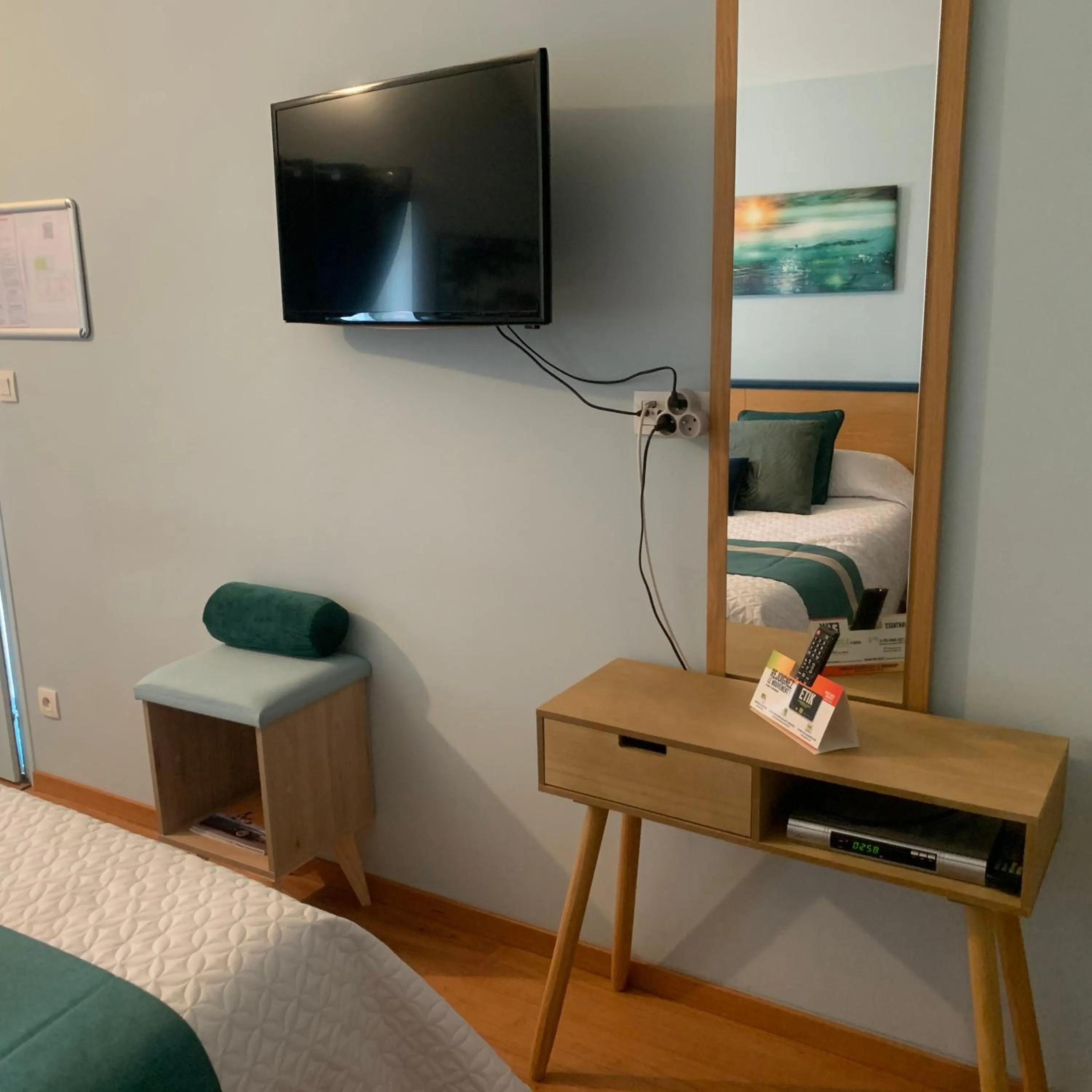 Bed in Auberge Du Cheval Blanc