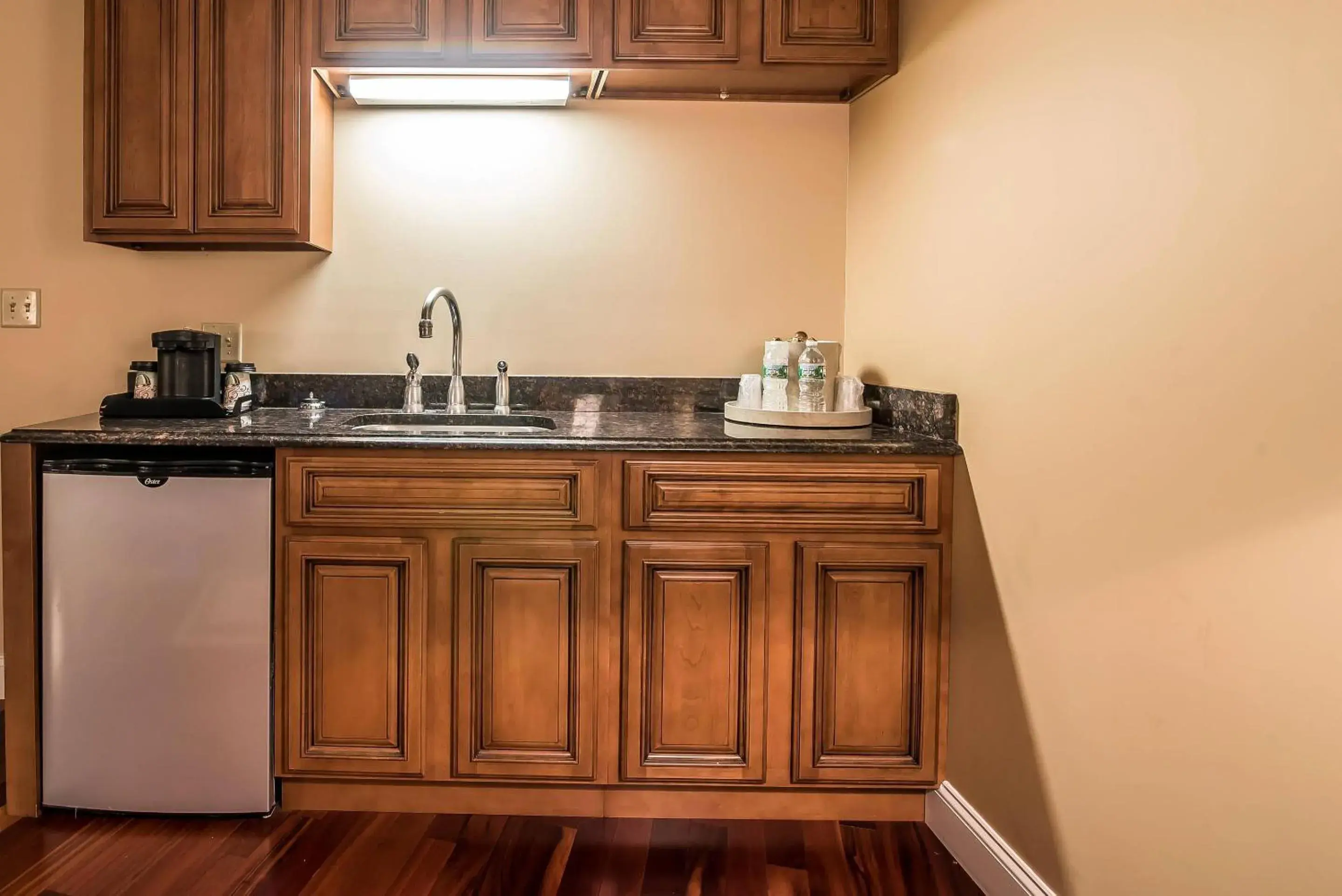 Bedroom in Riverside Hotel, an Ascend Collection Hotel Bedroom in Riverside Hotel, an Ascend Collection Hotel