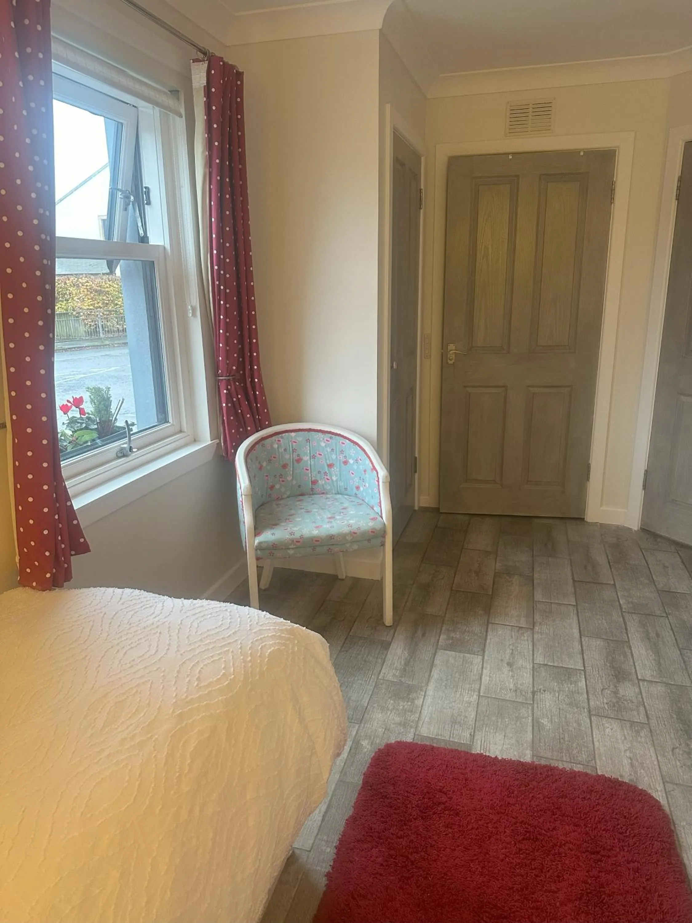 Bedroom, Bed in Saorsa House Culross