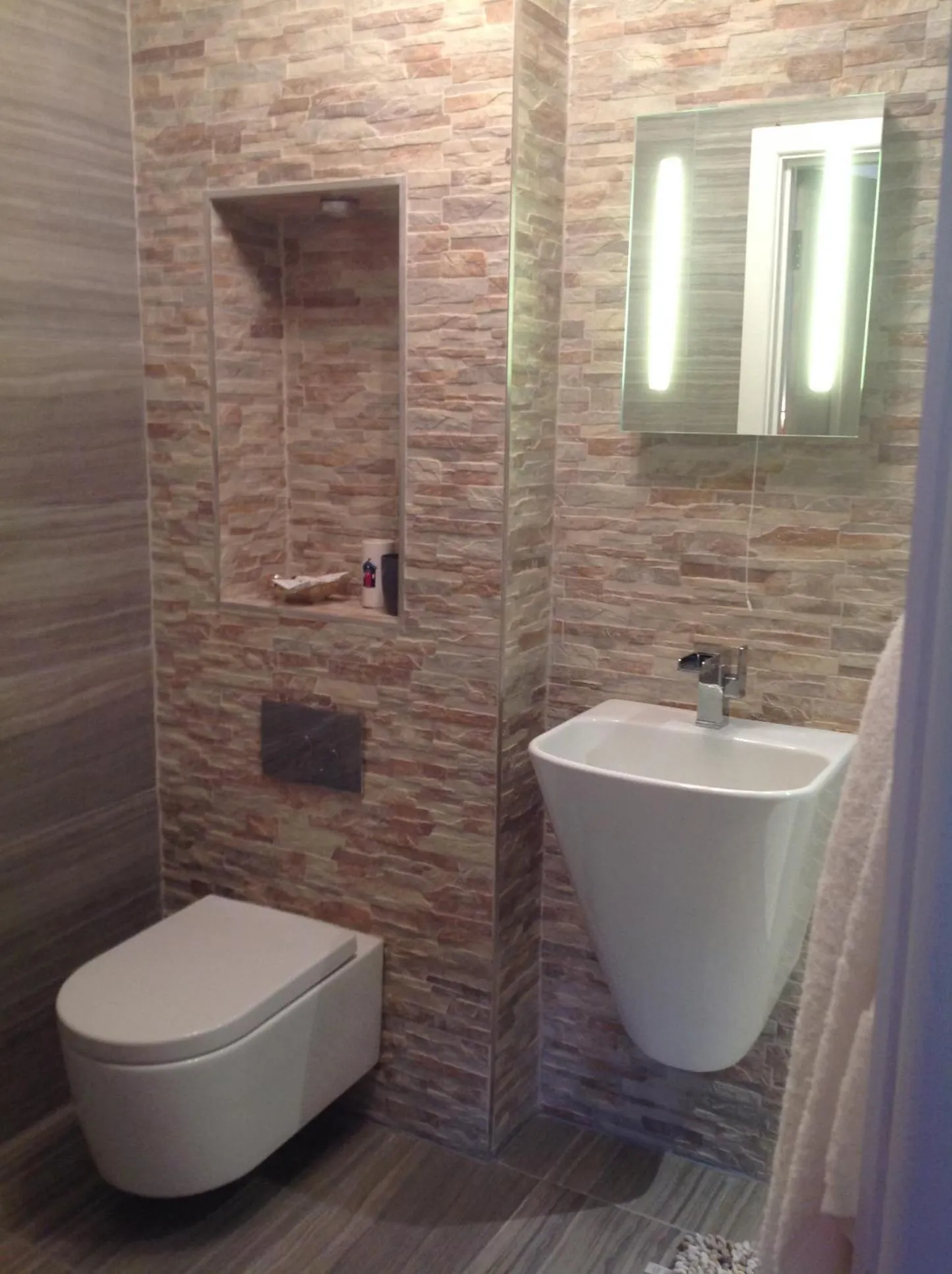 Bathroom in Saorsa House Culross