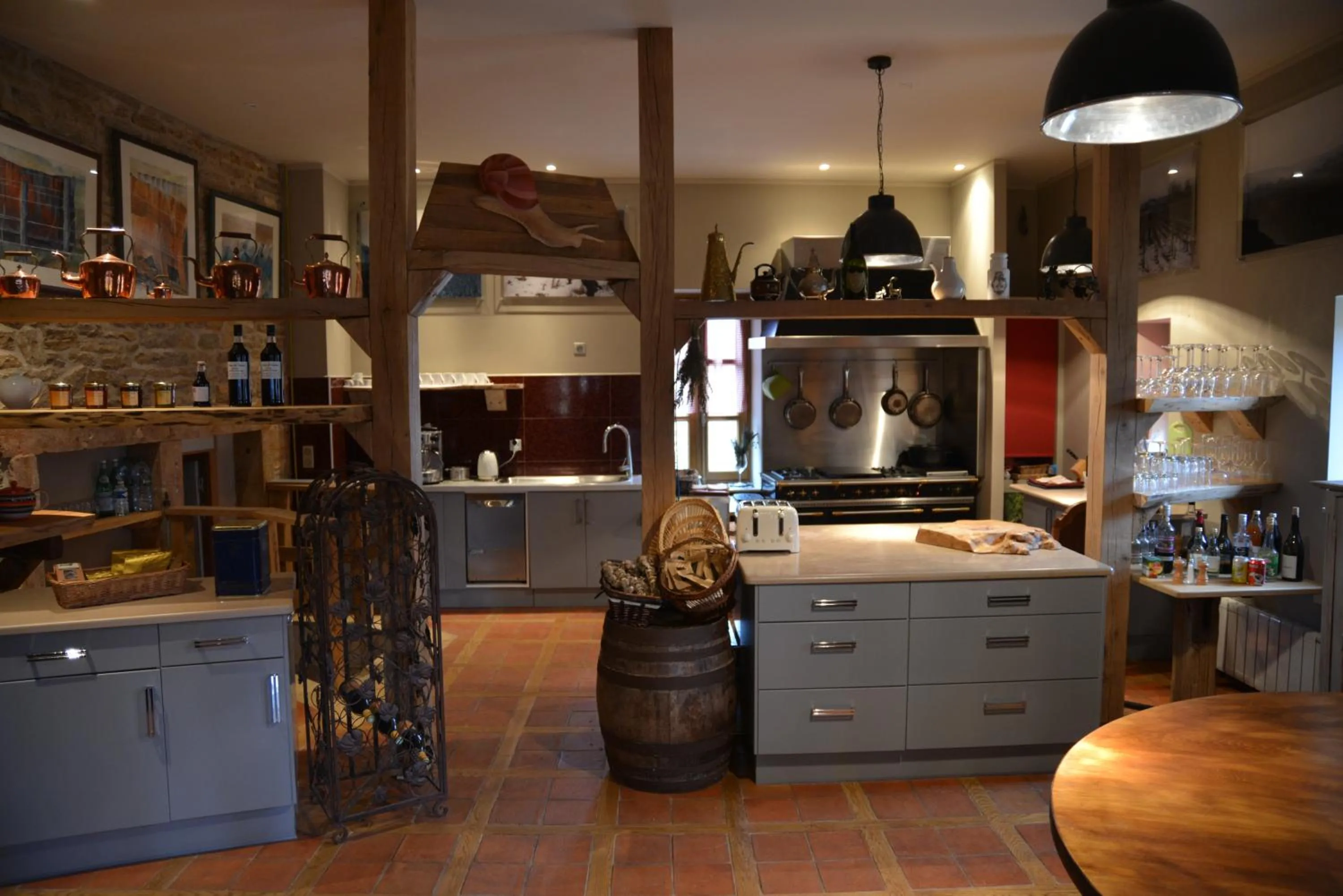 Coffee/tea facilities in Hôtel Les Deux Chèvres Gevrey-Chambertin