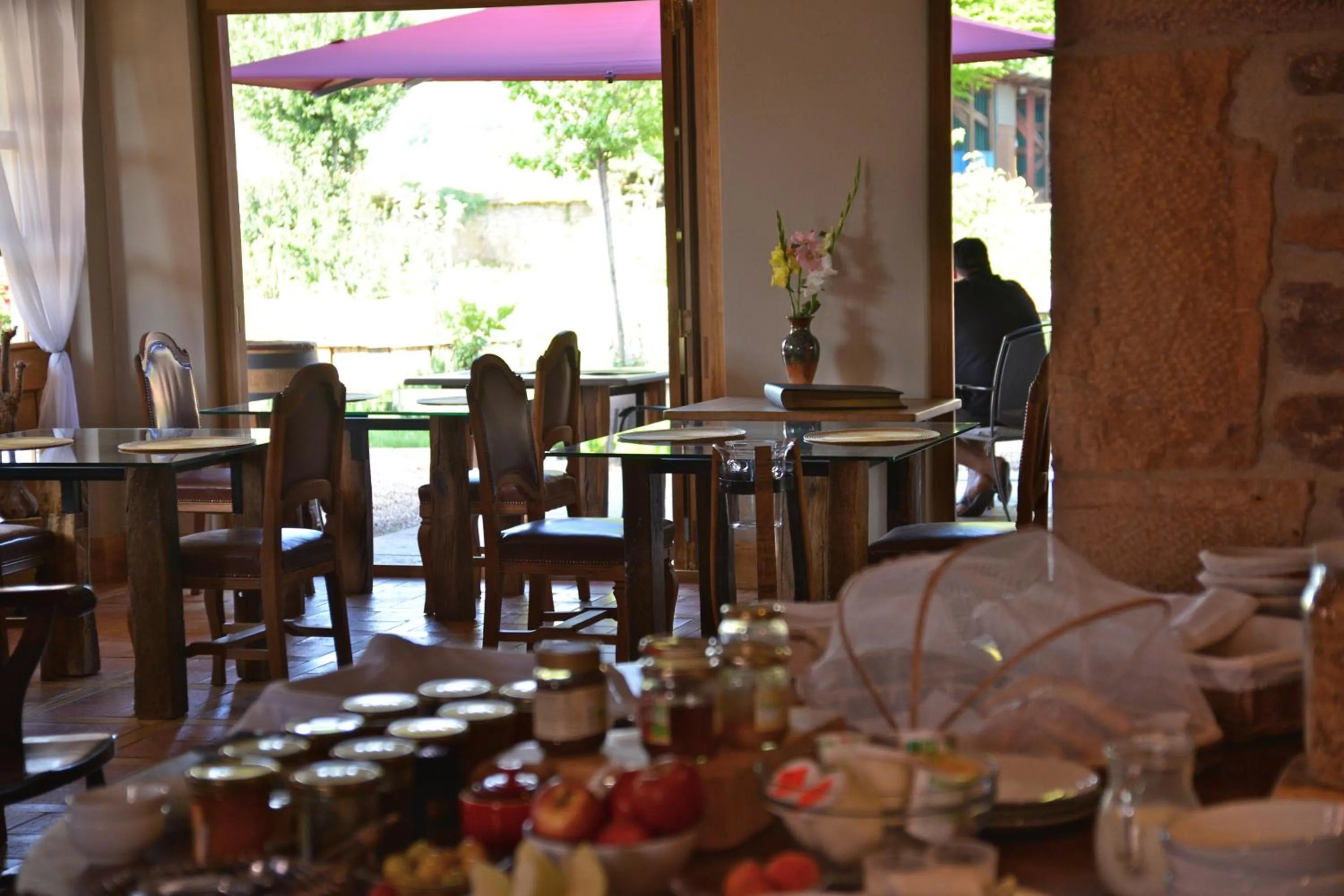 Food in Hôtel Les Deux Chèvres Gevrey-Chambertin