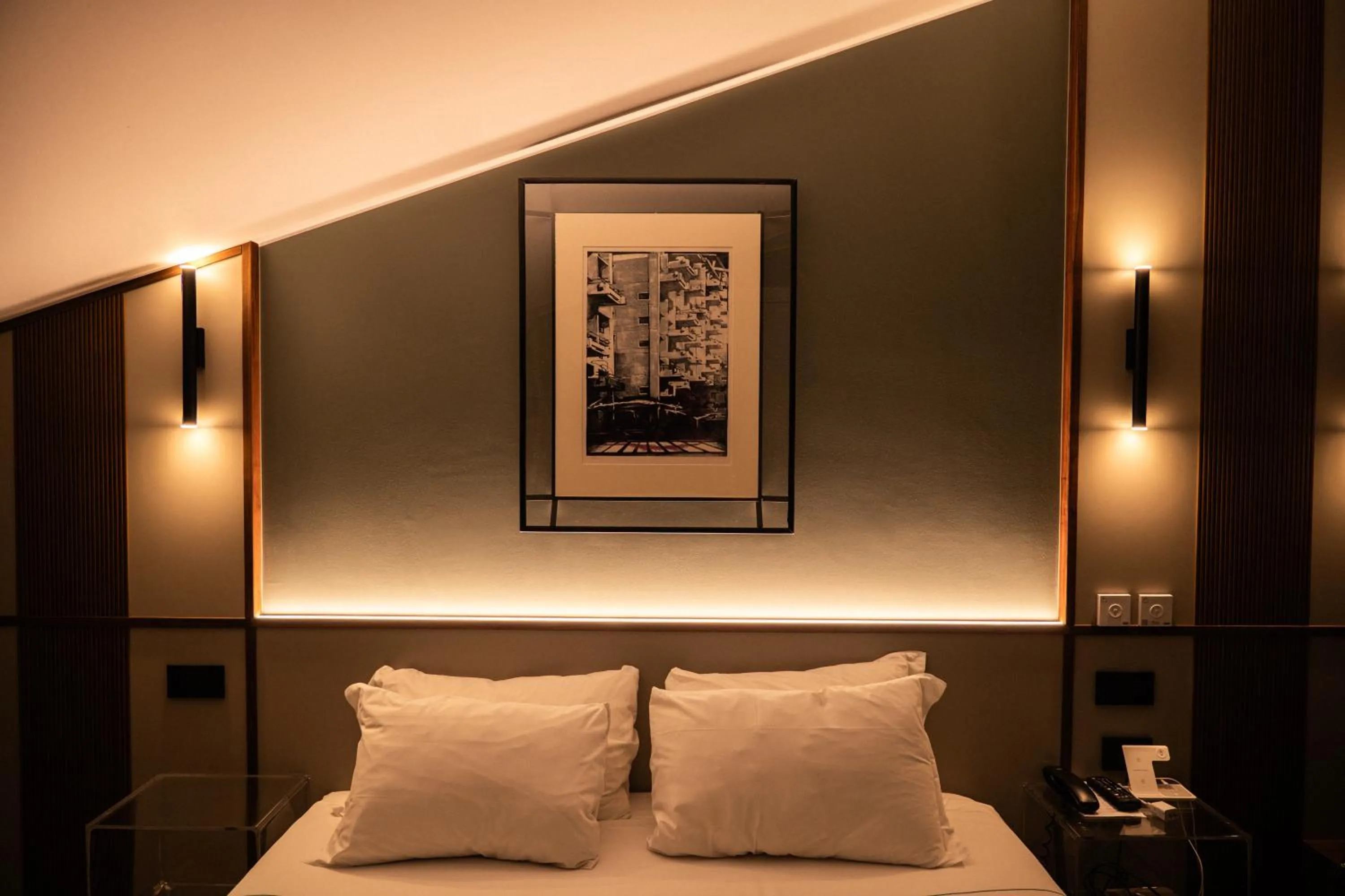 Bed in Hotel Duomo Cremona