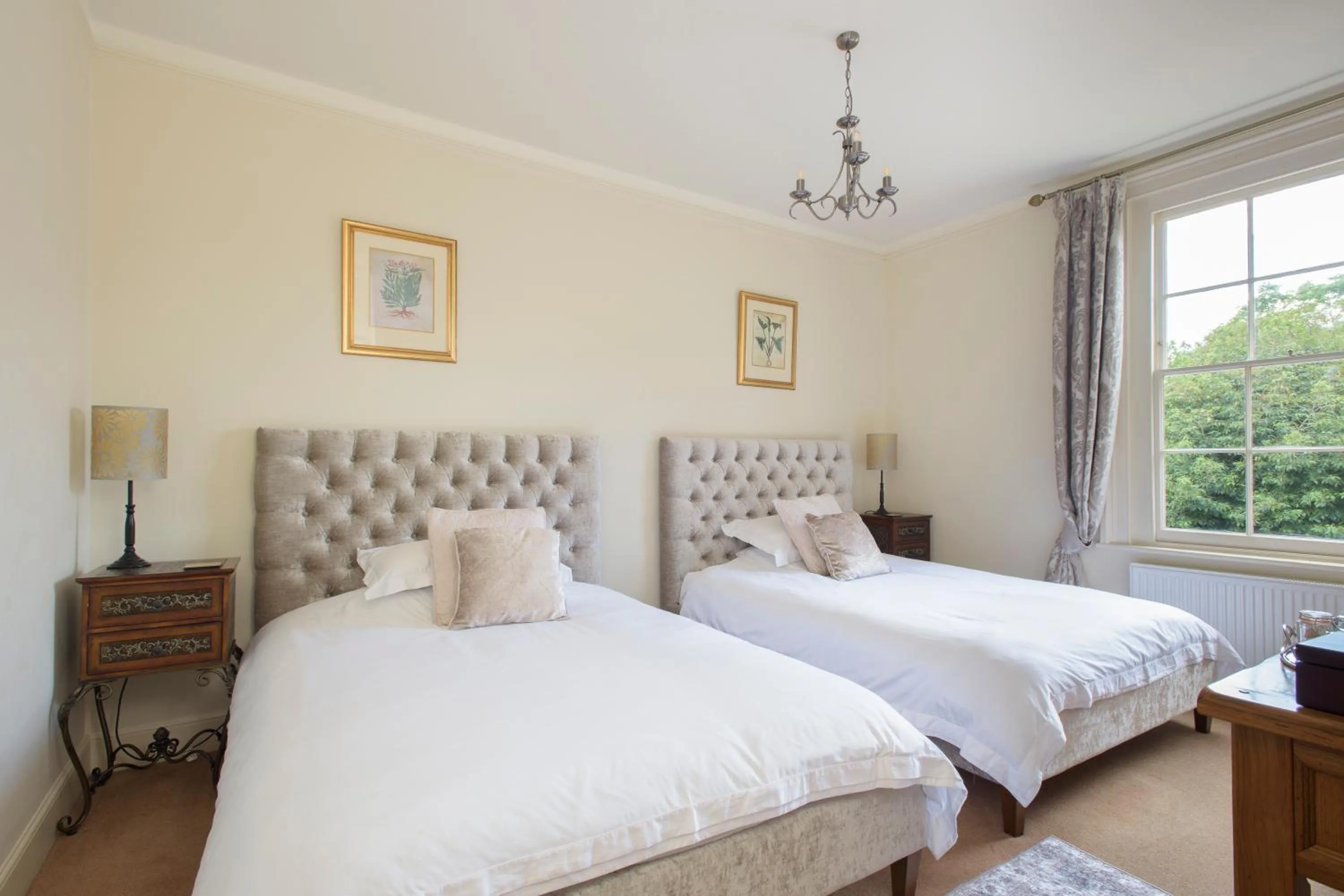 Bed in Sissinghurst Castle Farmhouse