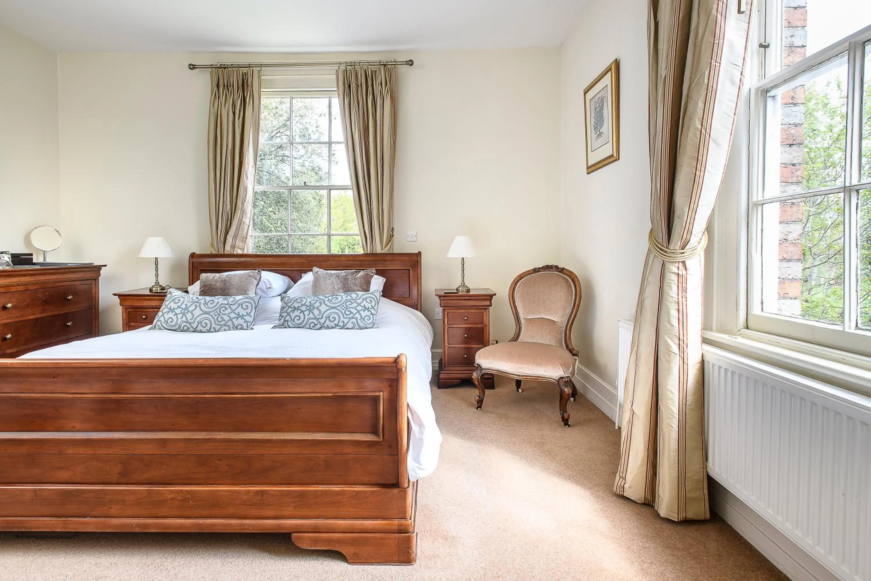 Bed in Sissinghurst Castle Farmhouse